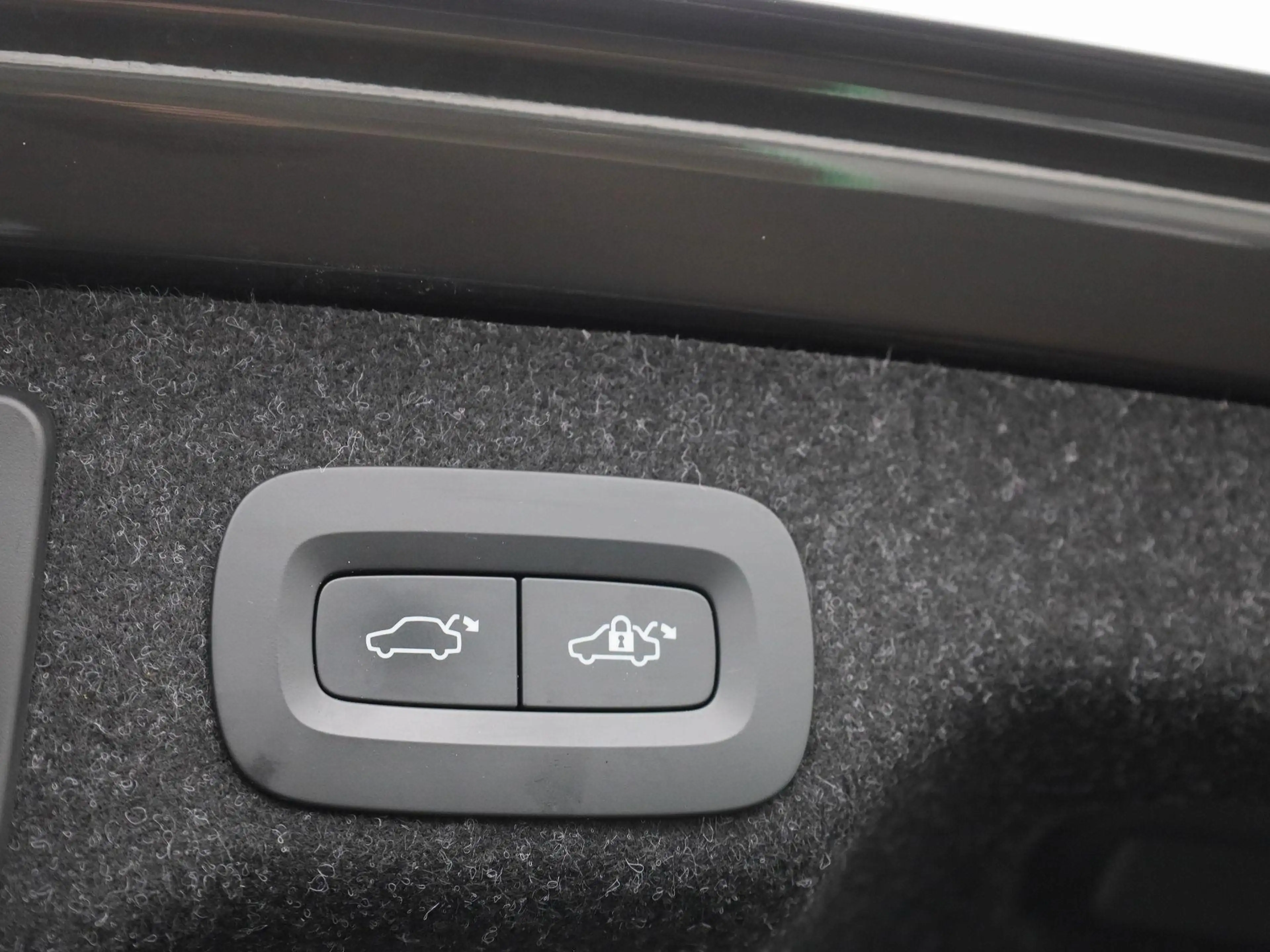Volvo S90 T8 PHEV Plus Bright Aut. — photo 15