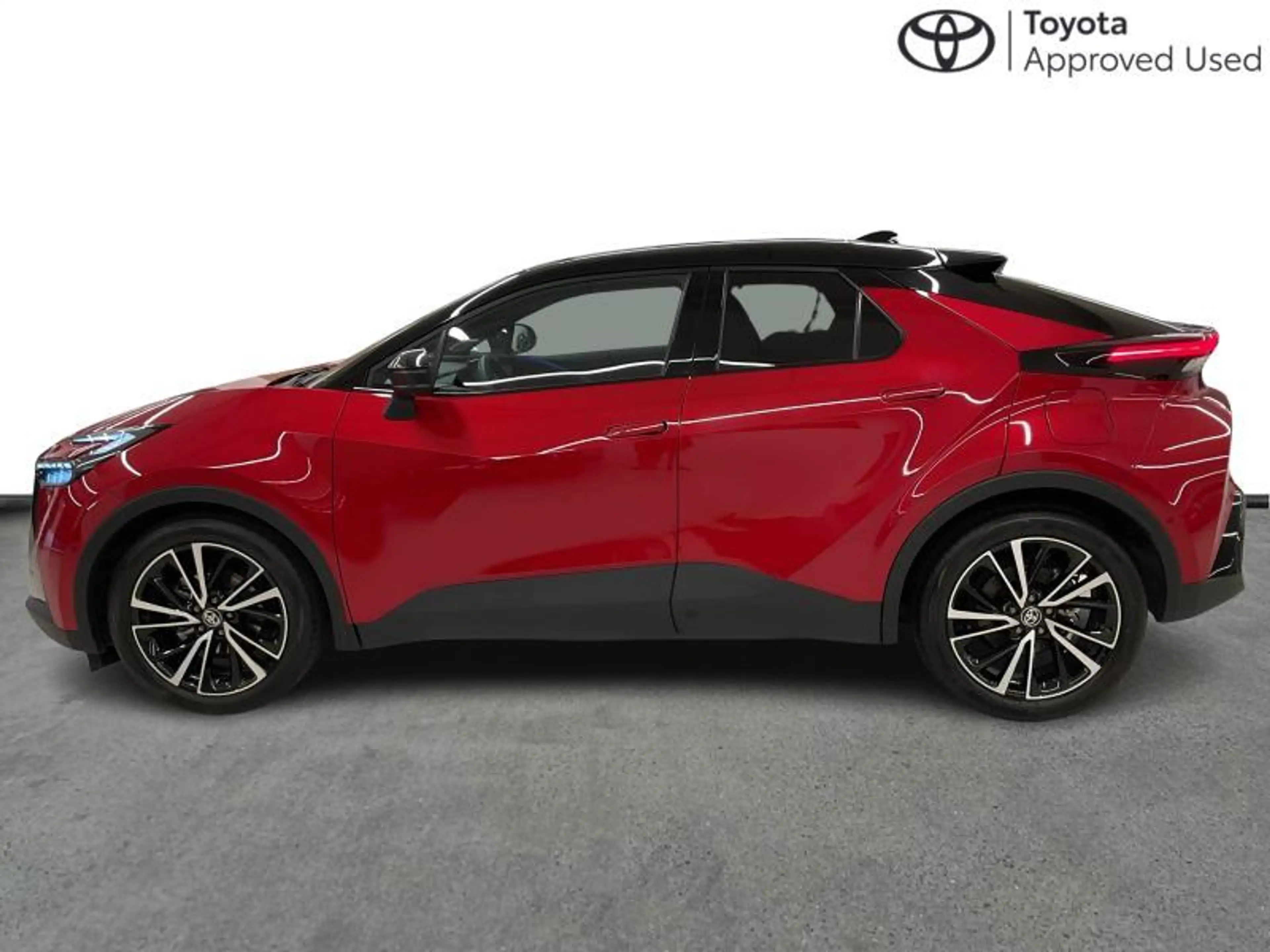 Toyota C-HR PREMIUM + LUXURY PACK — photo 2