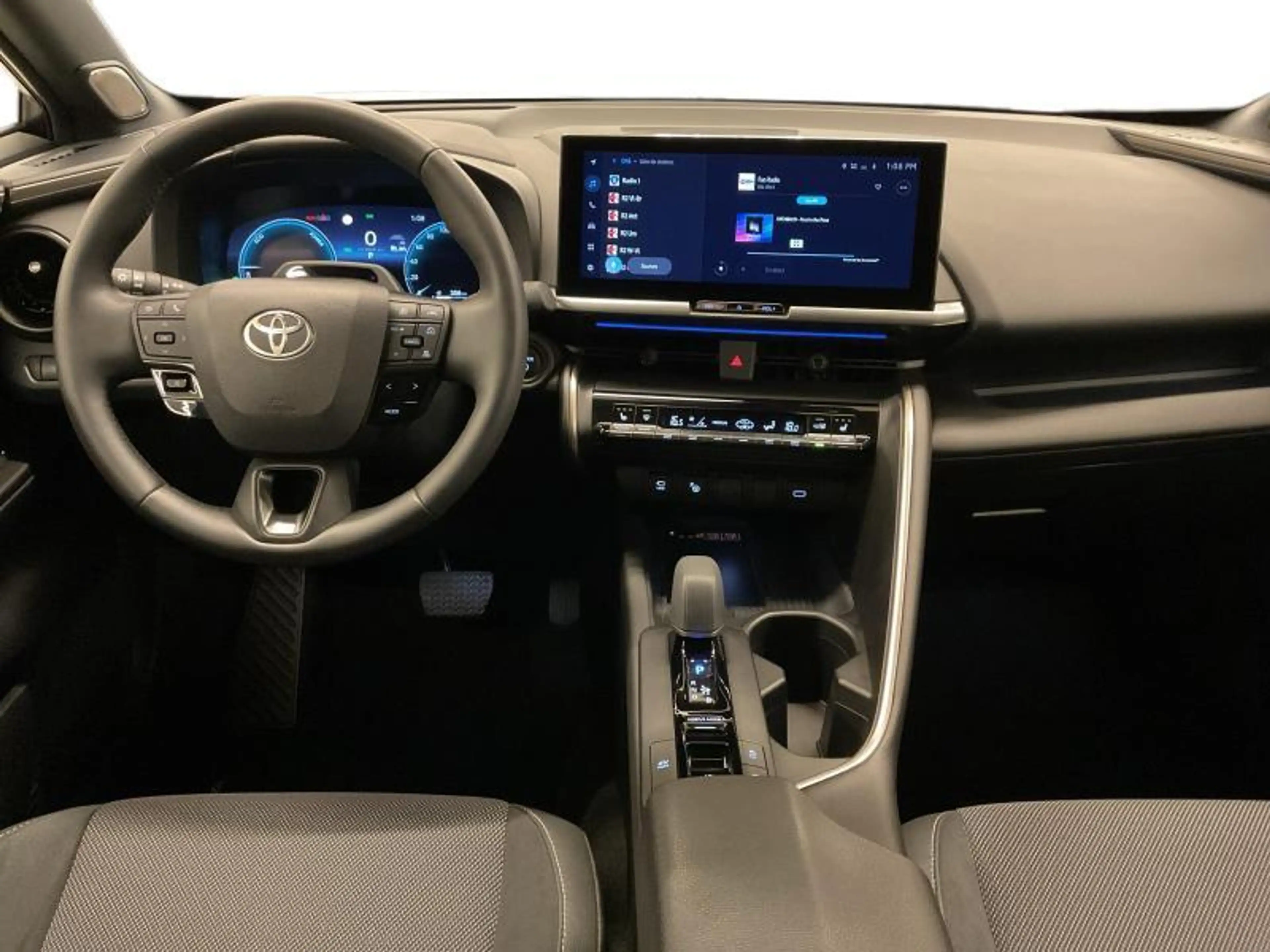 Toyota C-HR PREMIUM + LUXURY PACK — photo 6