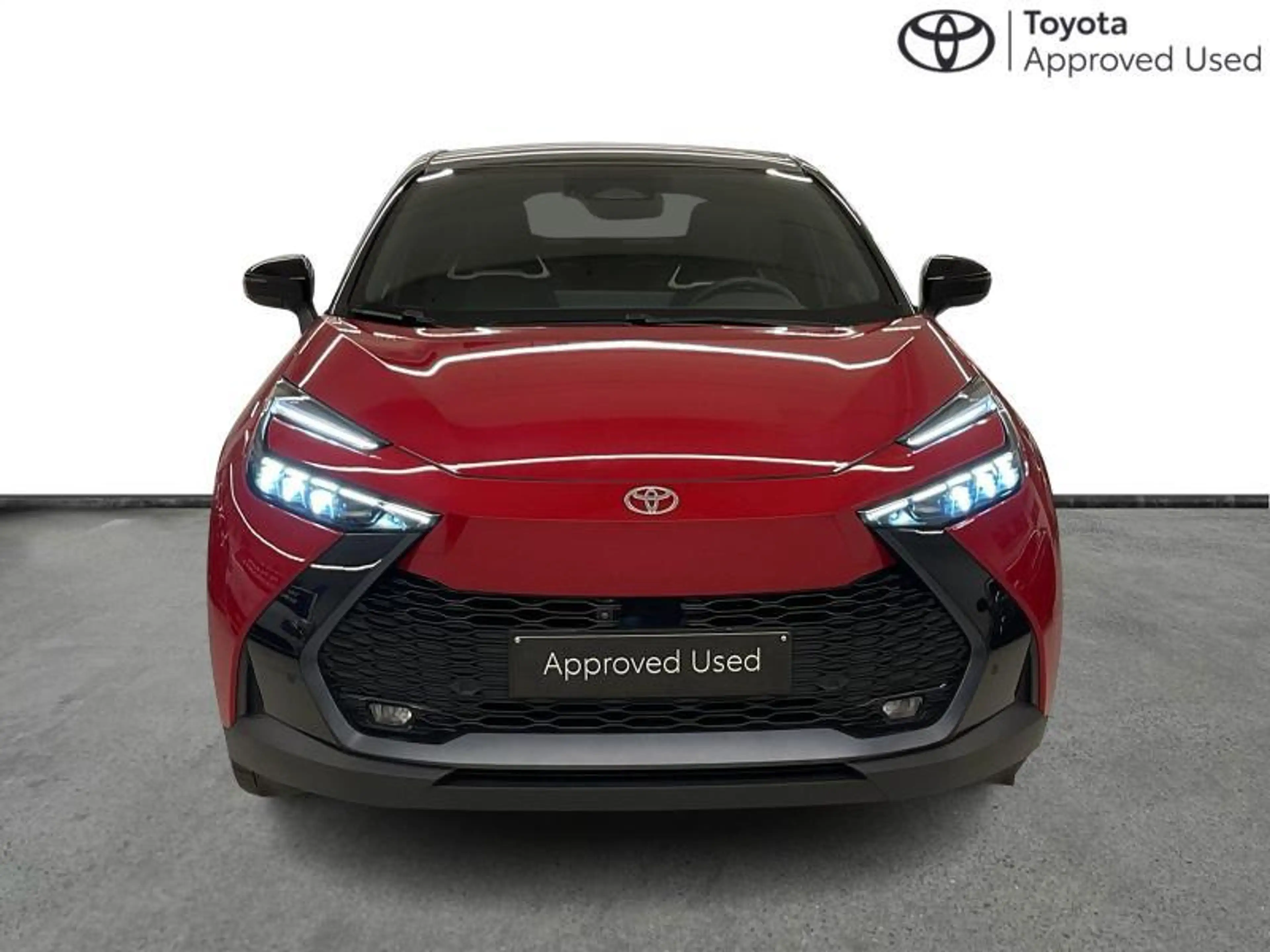 Toyota C-HR PREMIUM + LUXURY PACK — photo 4