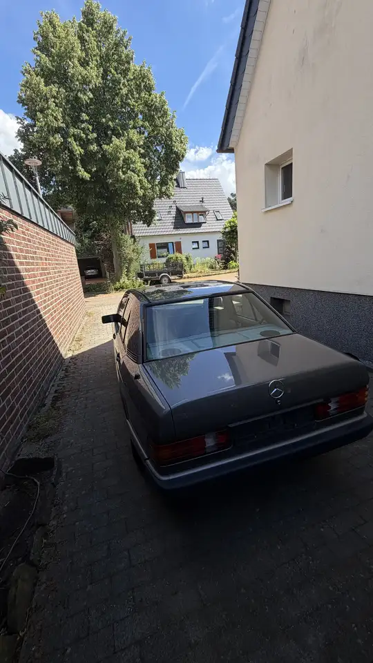 Mercedes-Benz 190 D, foto 4