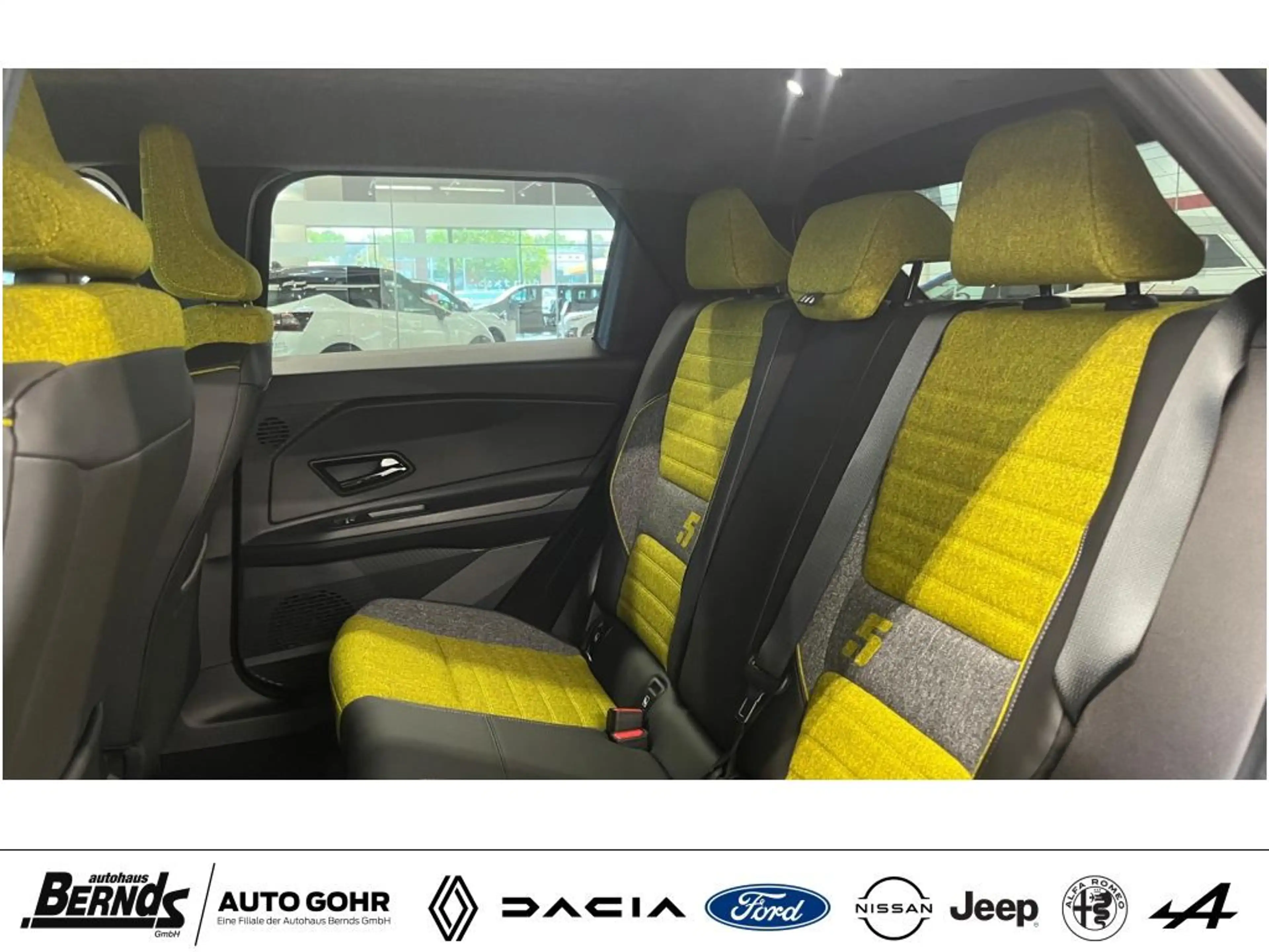 Renault R 5 E-Tech Iconic Five 150 Comfort HiFi CarPlay EasyP. — photo 9