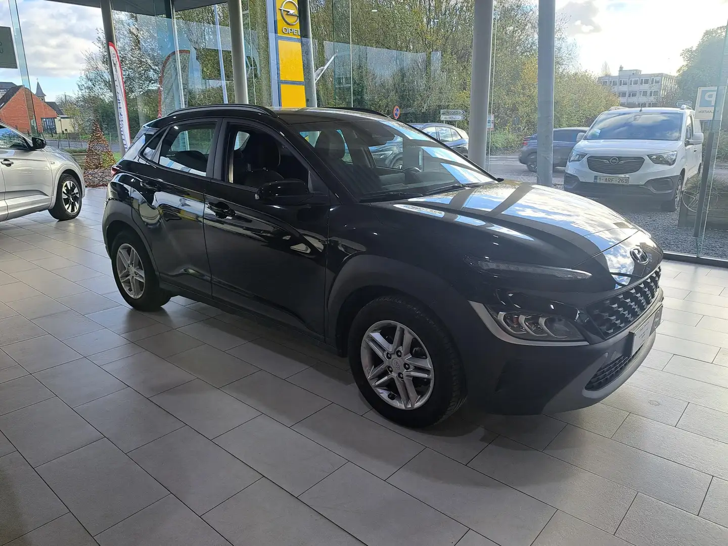 Hyundai KONA T-GDi Twist 7-DCT Zwart - 1