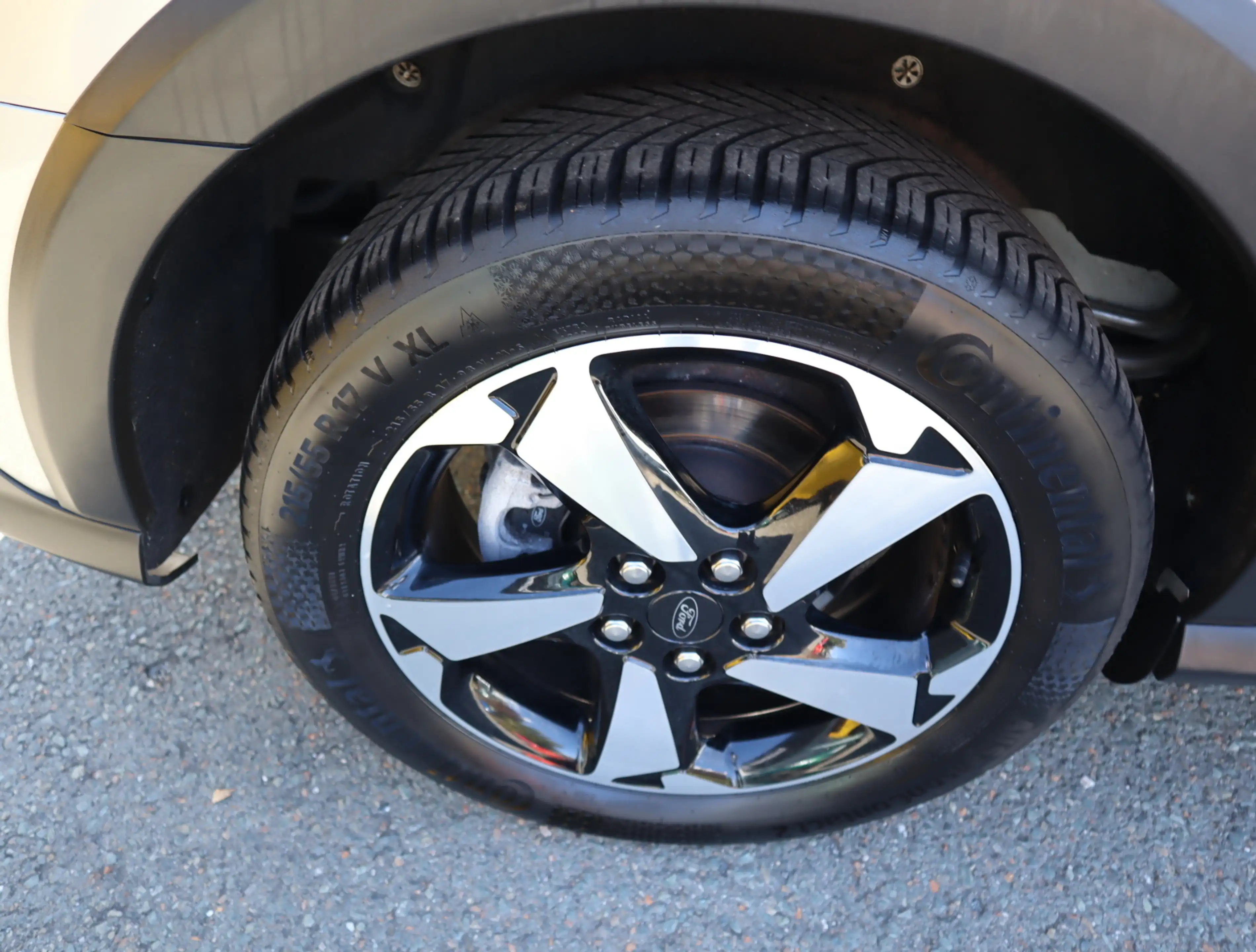 Ford Tourneo Connect 1.5 TDCi Grand Active S/S — photo 10