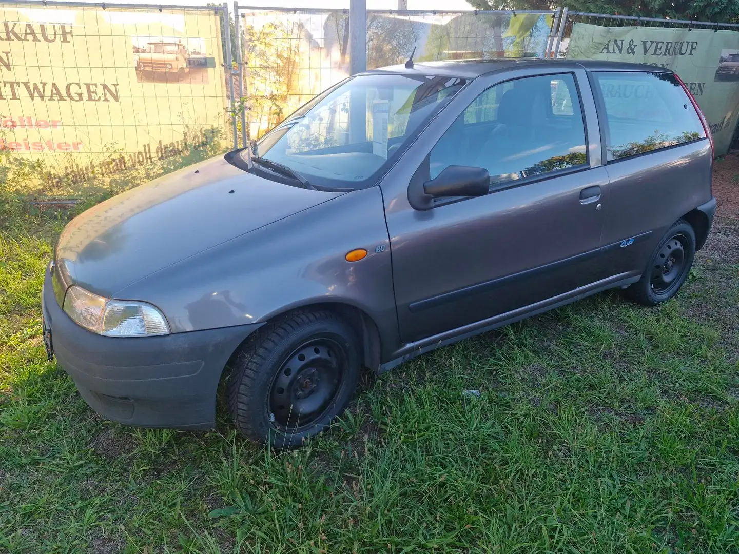 Fiat Punto 60 Grau - 1