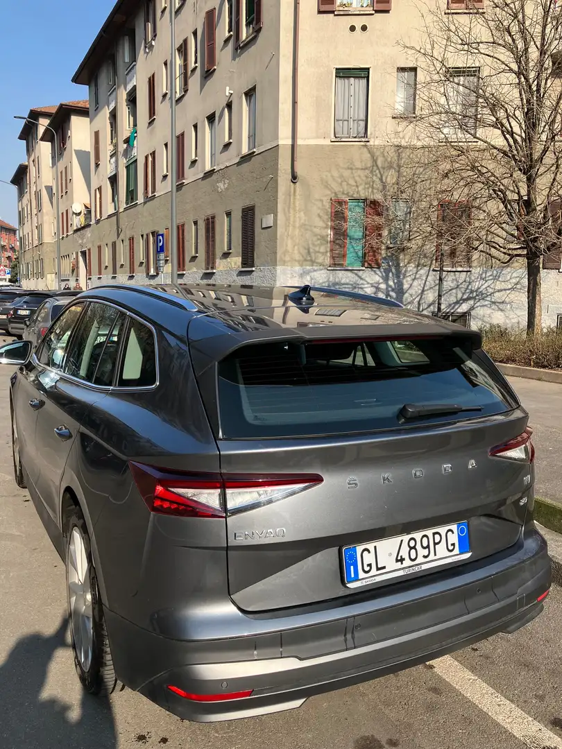 Skoda Enyaq Enyaq+iV+80+Executive Ezüst - 1