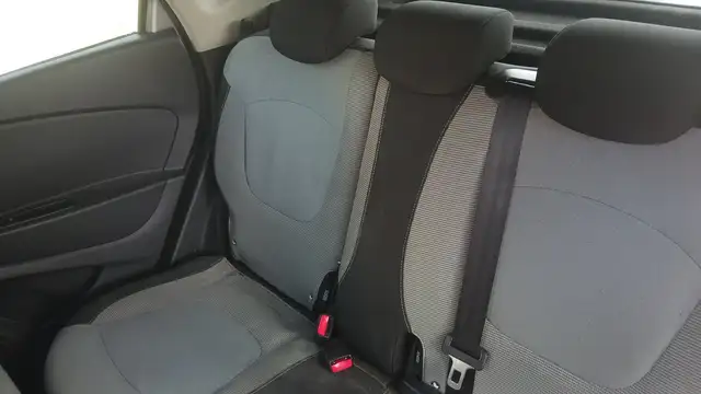 Renault Captur view 9
