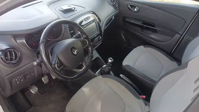 Renault Captur view 8