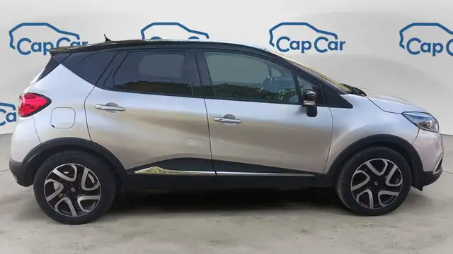 Renault Captur view 4