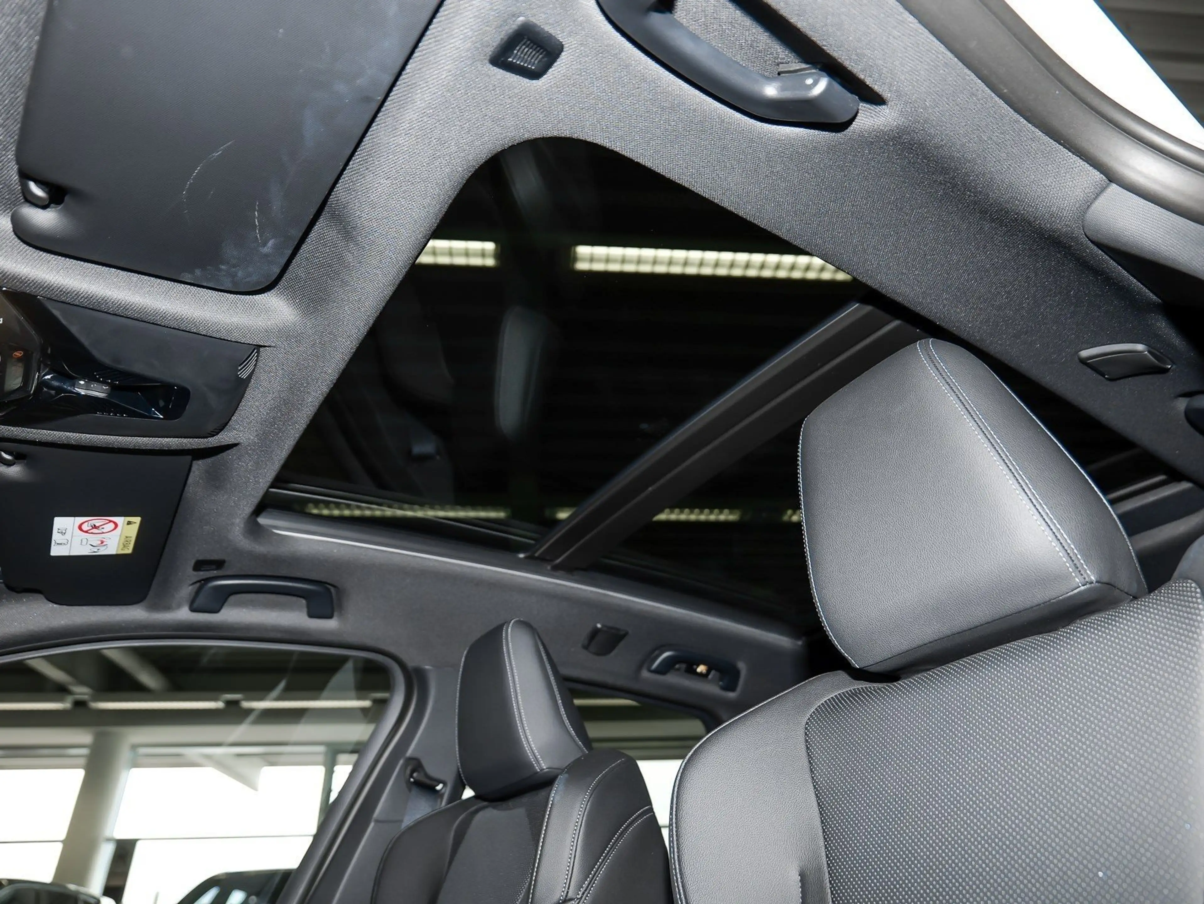 BMW 230 e xDrive M Sport HUD PANO ACC AHK RFK NAVI — photo 13