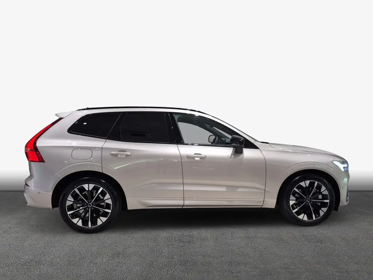 Volvo XC60 2026 — фото 6