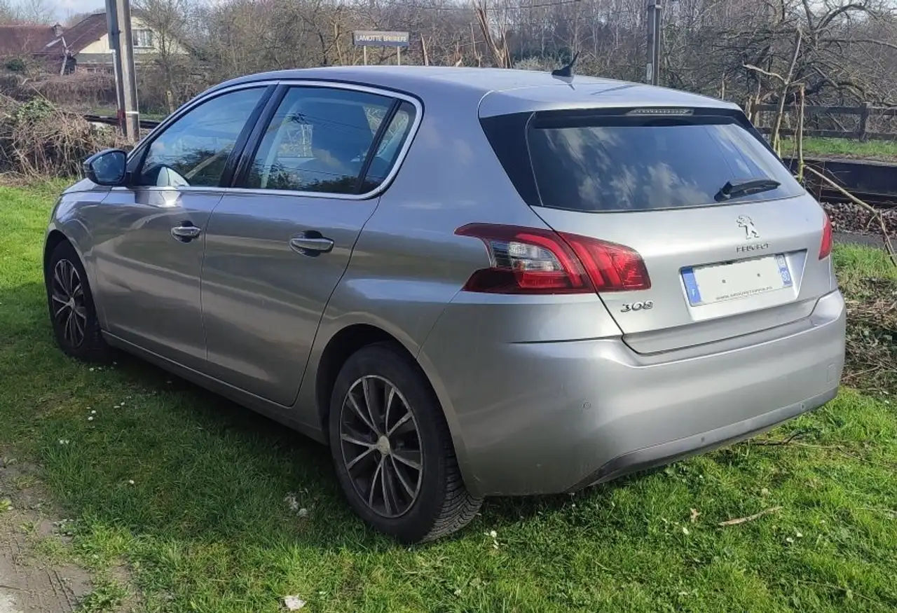 Peugeot 308 1.2 PureTech 130ch S