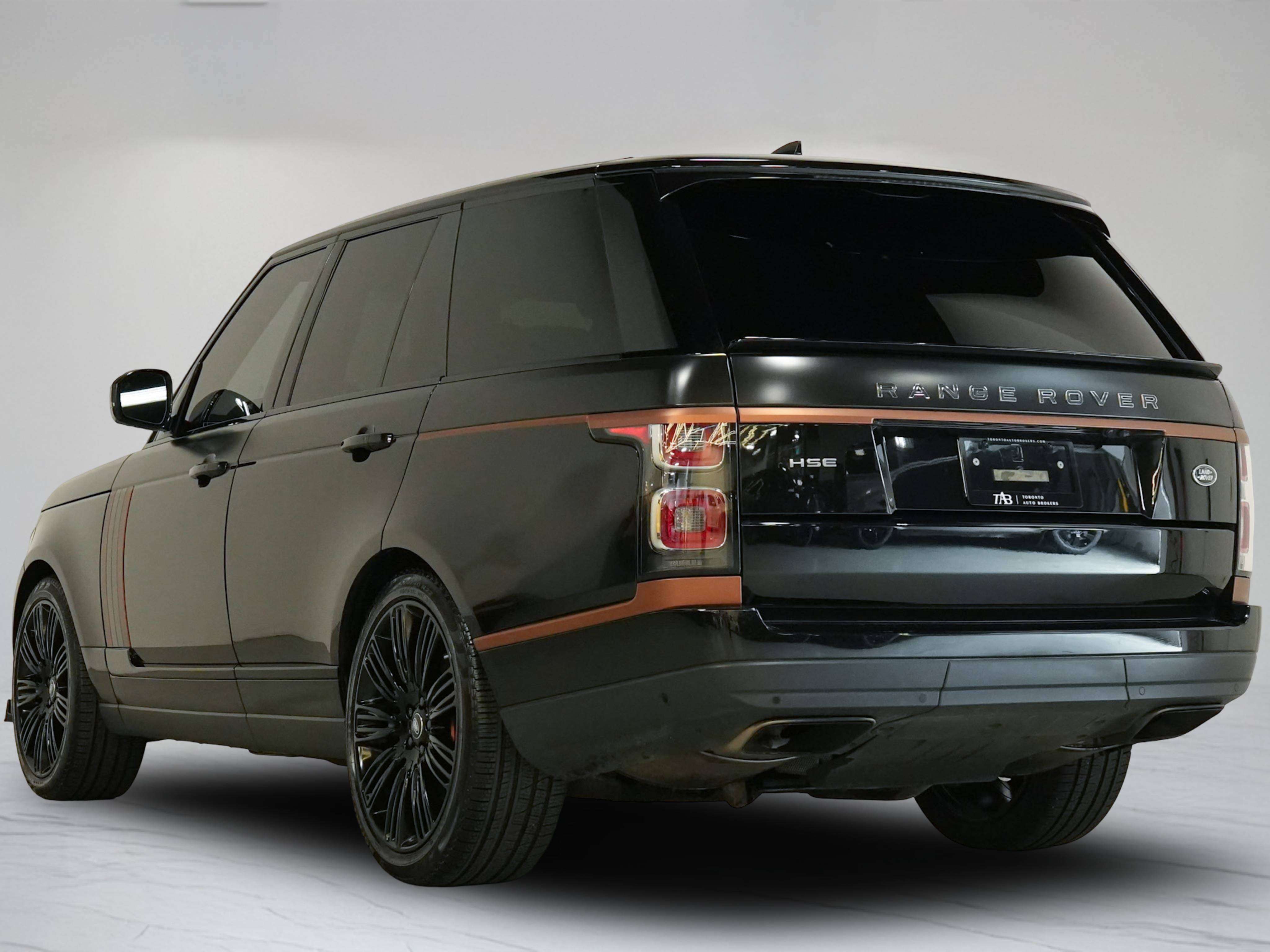 used 2021 Land Rover Range Rover car, priced at $59,900