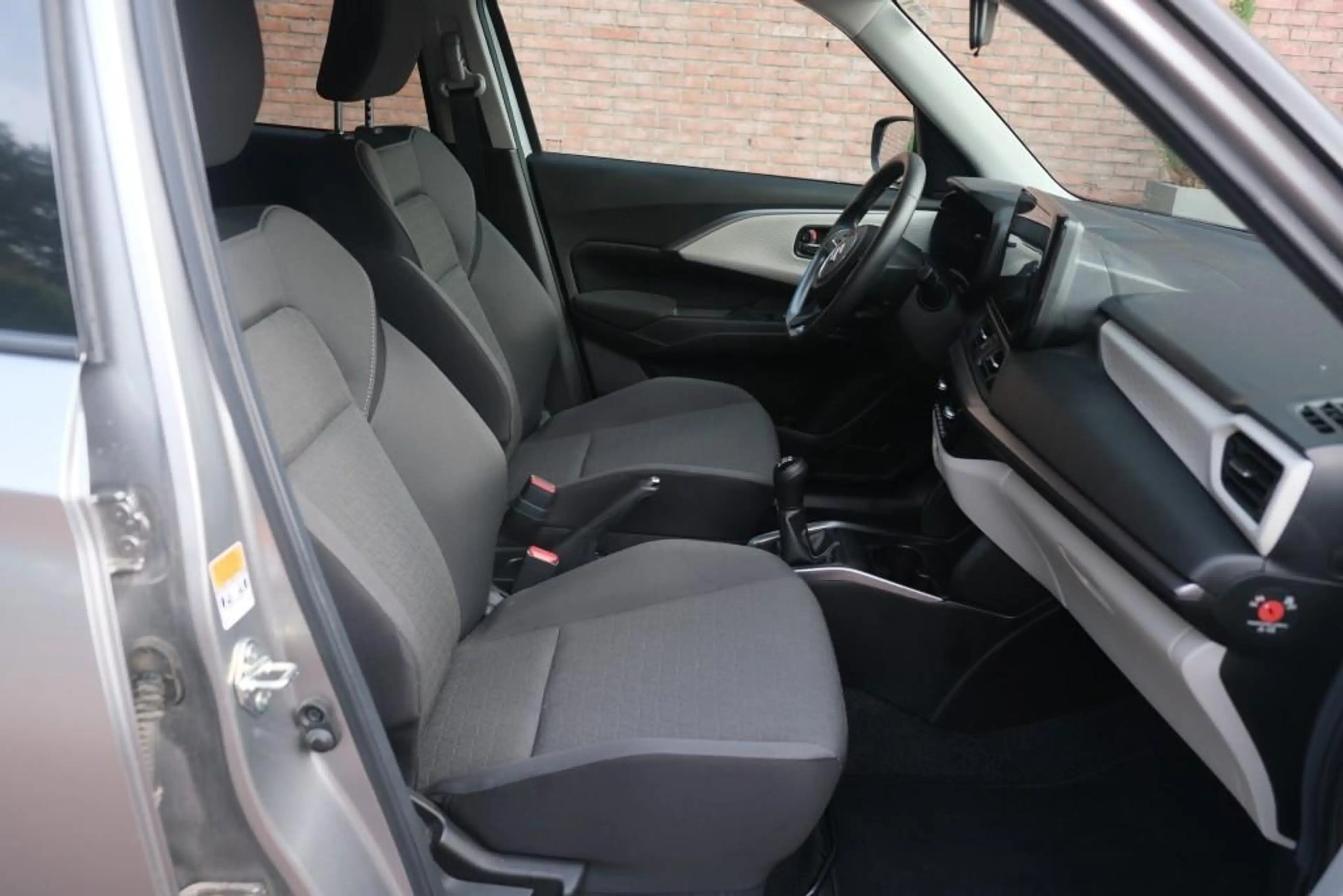 Suzuki Swift 1.2 82pk Style Smart Hybrid - Adaptive cruise - Ac — photo 4