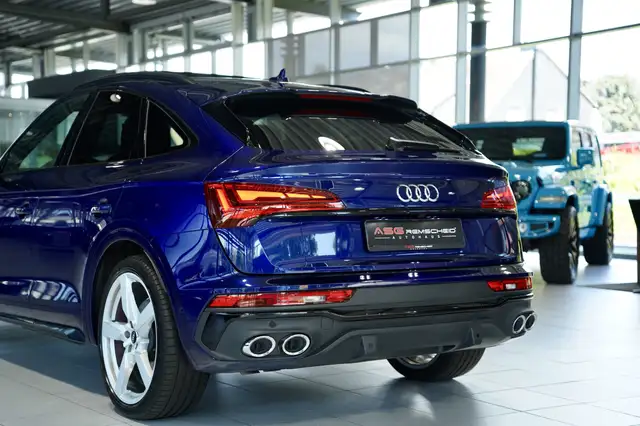 Audi SQ5 view 12