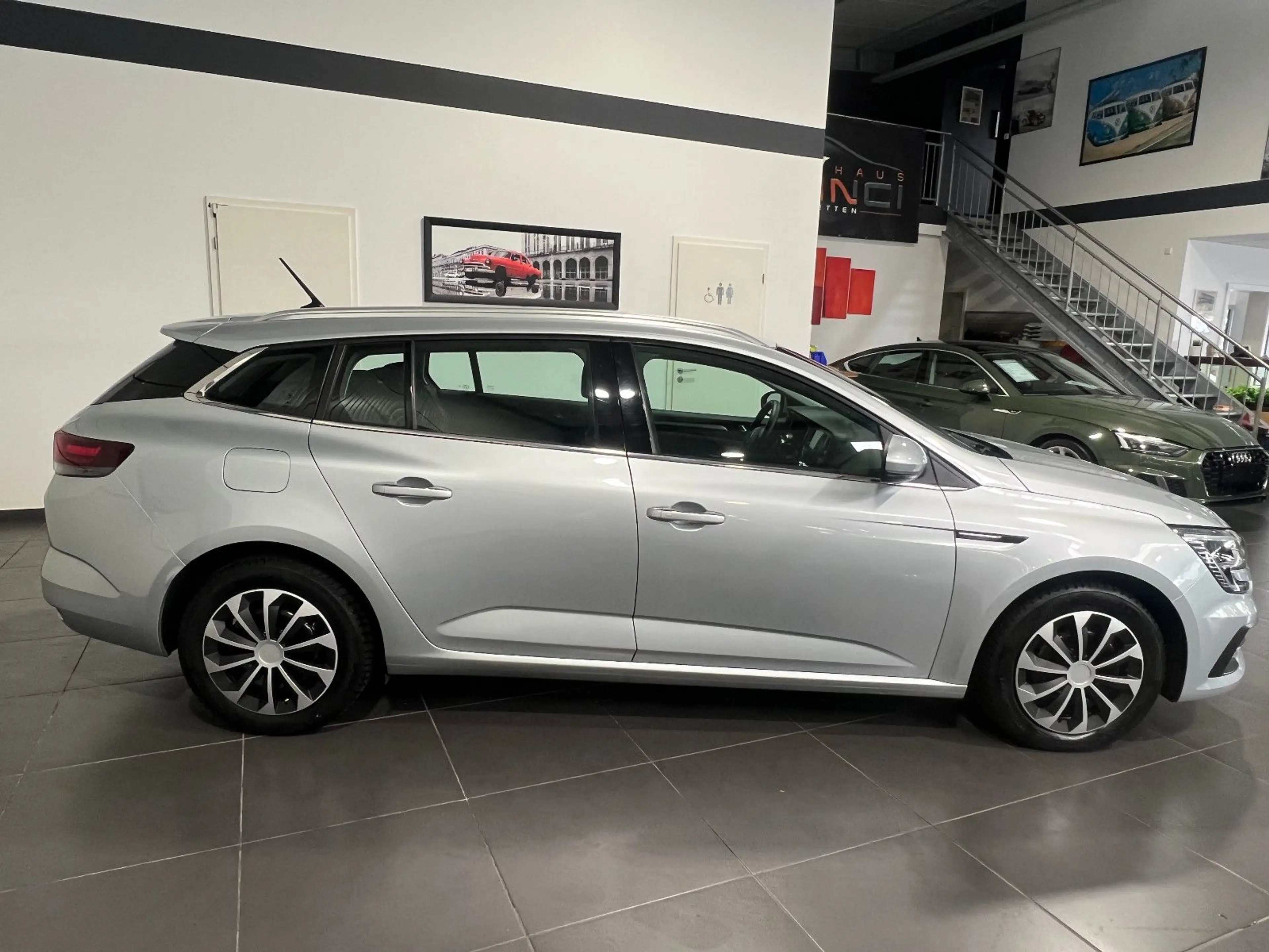 Renault Megane IV 1.5 dCi Grandtour **LED*Navi*Kamera** — photo 6