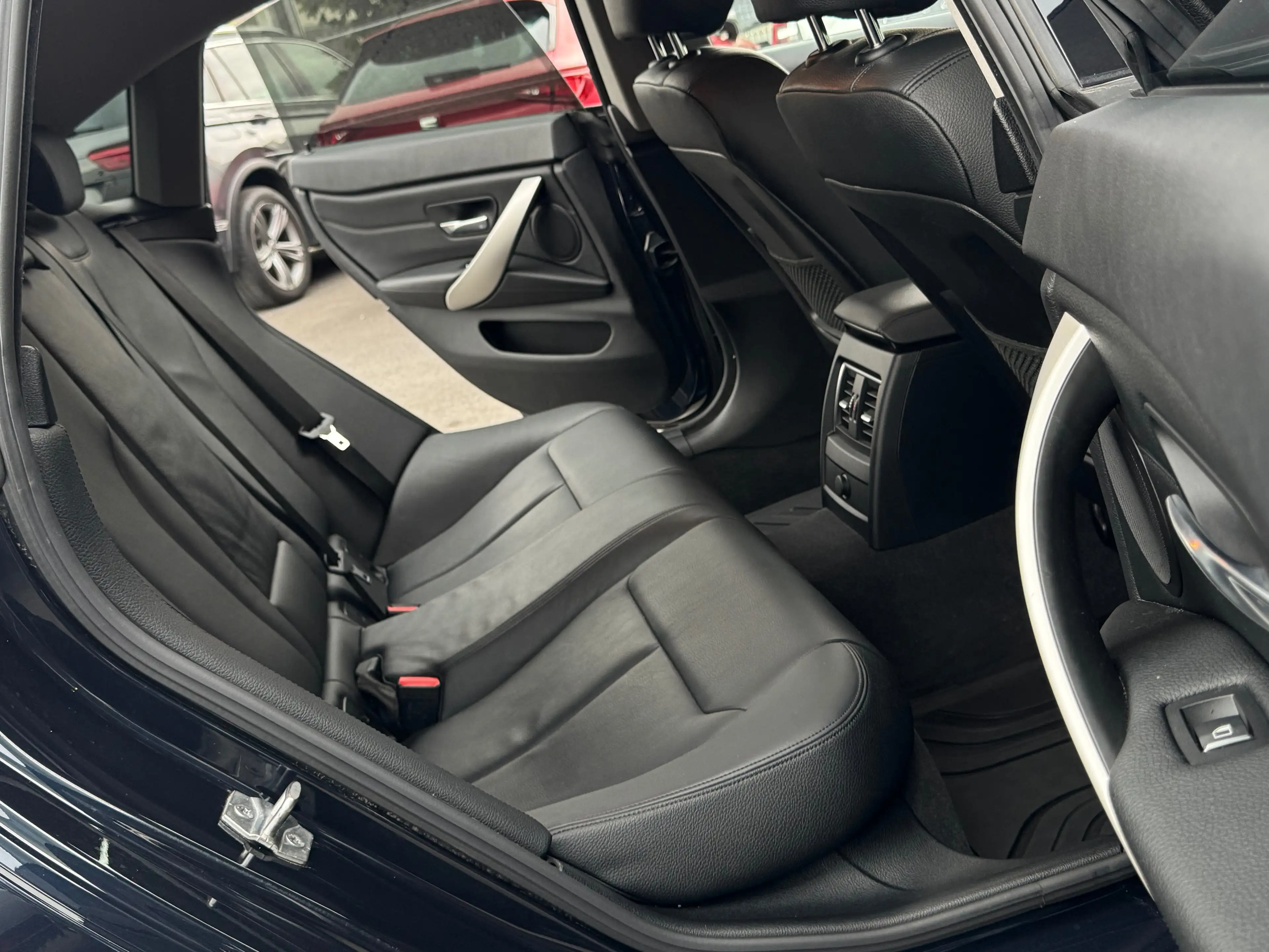 BMW 418 dA GRANCOUPE / BOITE AUTO / PACKSPORT / FULLOPTIONS / 1PROP CARNET — photo 12