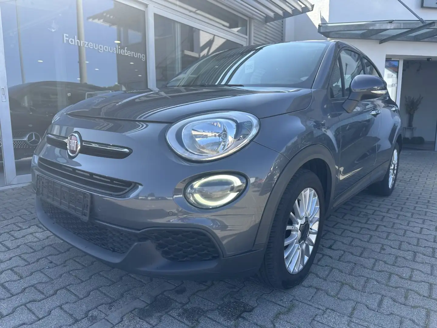 Fiat 500X LOUNGE 1.0GSE XENON*NAVI*PDC*17-ZOLL Grau - 2