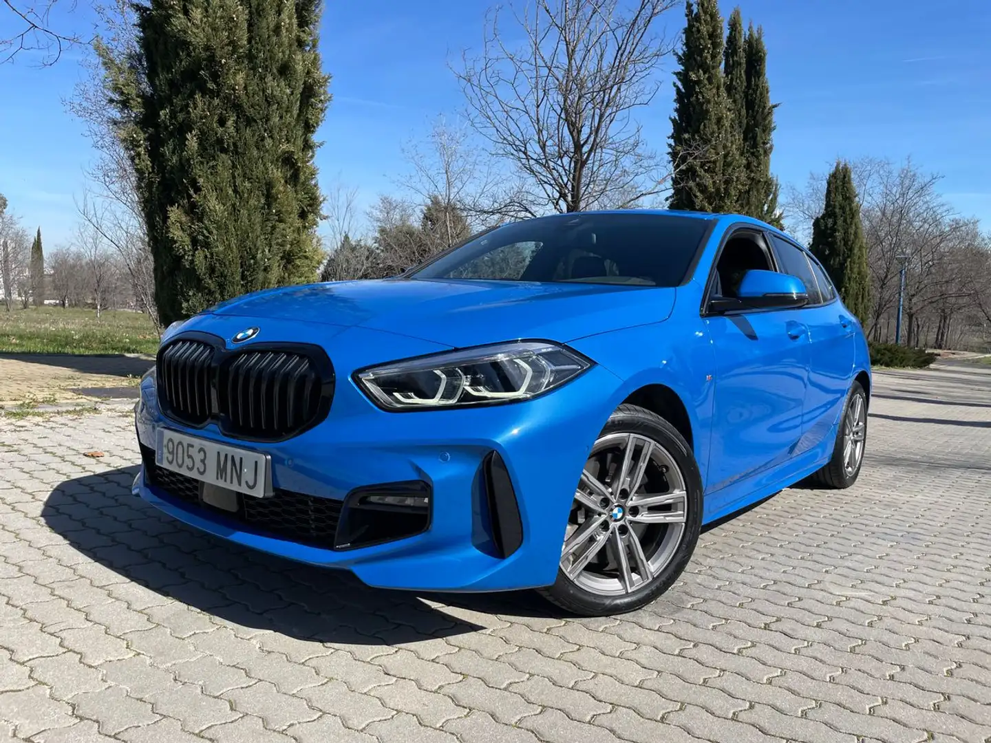 BMW 120i Auto 178cv 7 vel. *IVA deducible* *Garantía Bleu - 1