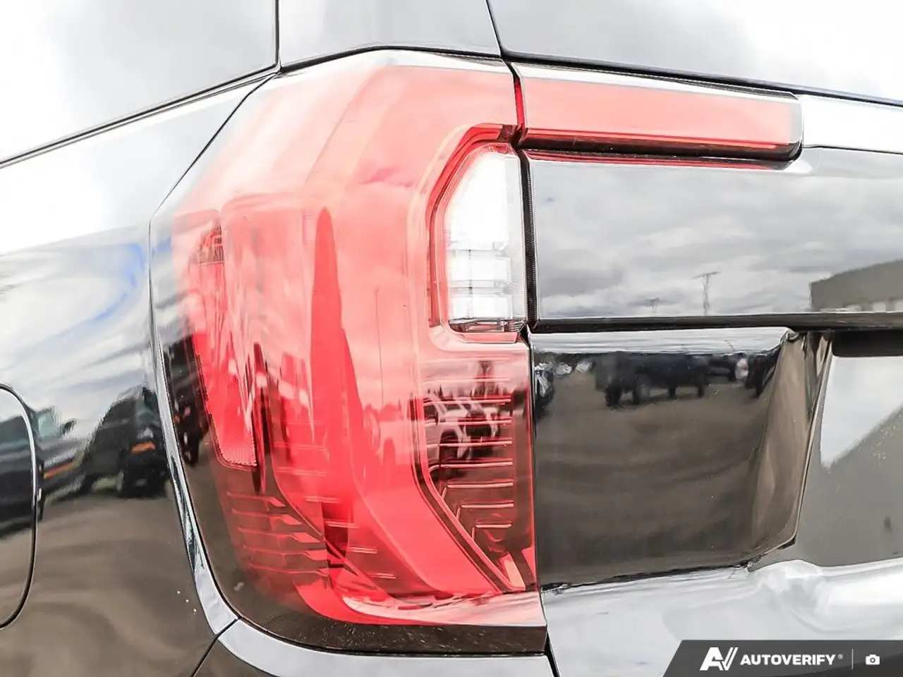 GMC Yukon снимка GMC Yukon