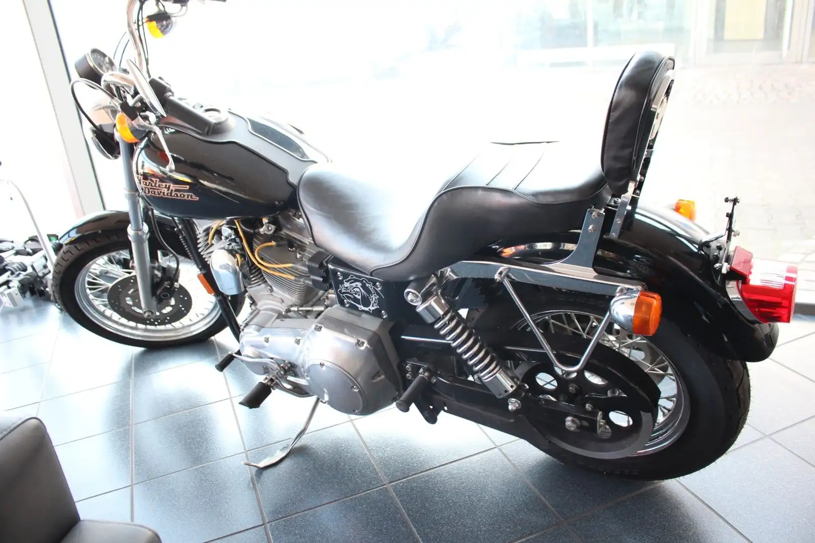 Harley-Davidson DYNA 1450 Dyna Super Glide Black - 1