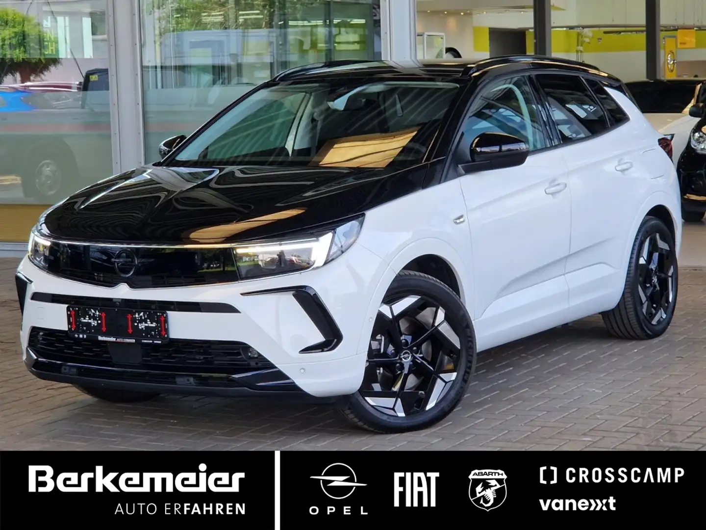 Opel Grandland GSe Plug-In-Hybrid **Alcantara** Weiß - 1