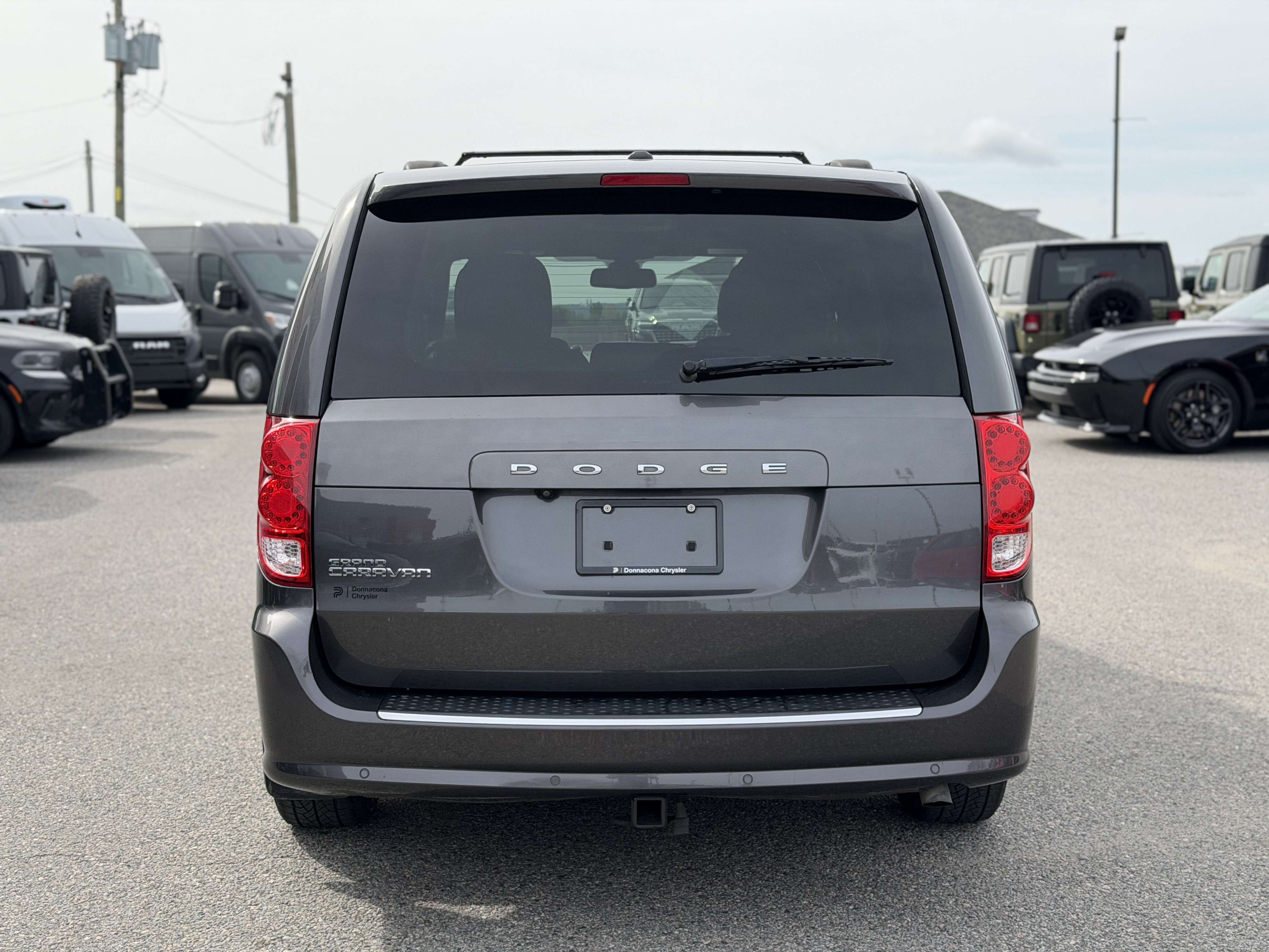 2020 Dodge Grand Caravan Premium Plus — снимка 1