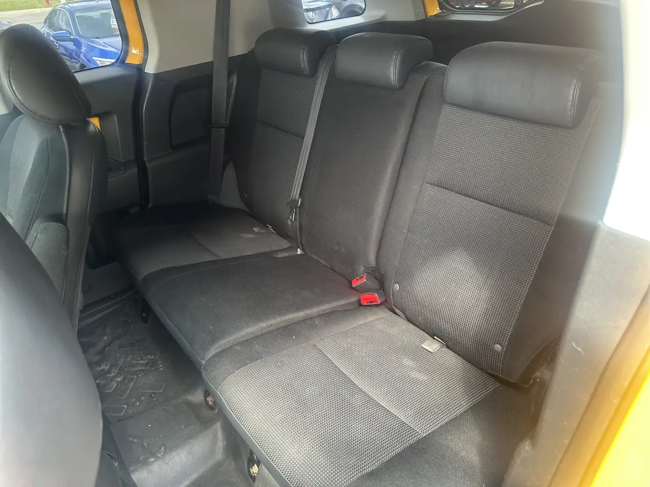 Toyota FJ Cruiser снимка Toyota FJ Cruiser