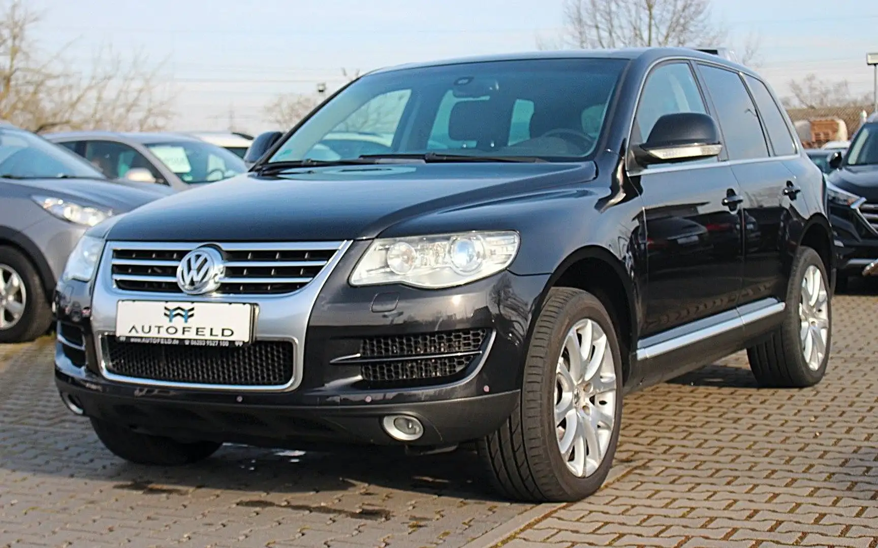 Volkswagen Touareg 3.0 V6 TDI/SHEFT/LEDER/LUFTFEDERUNG/AHK/ Schwarz - 1