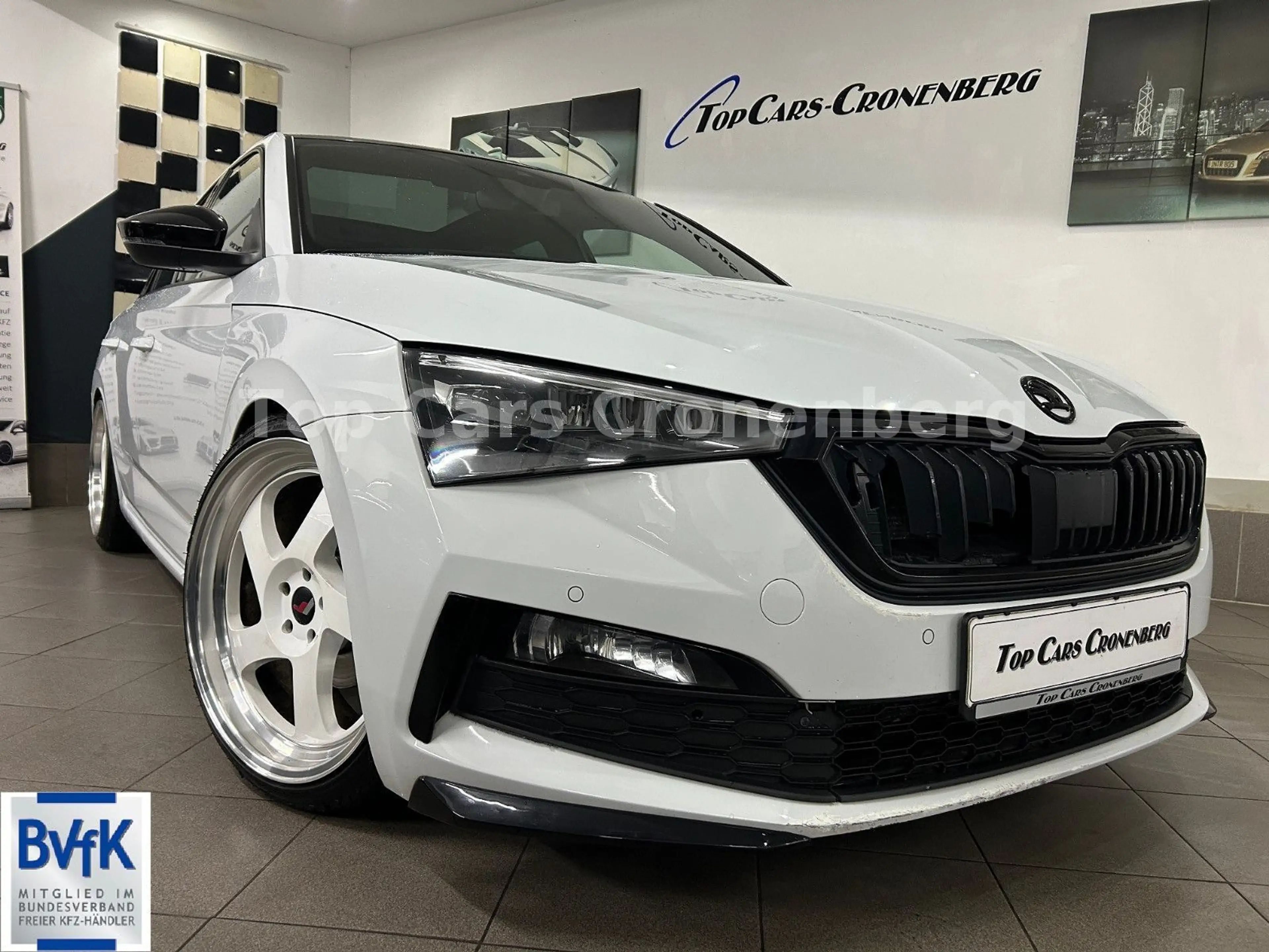 Skoda Scala Style*19Zoll*Eyecatcher*Pano*Gewind*LED*