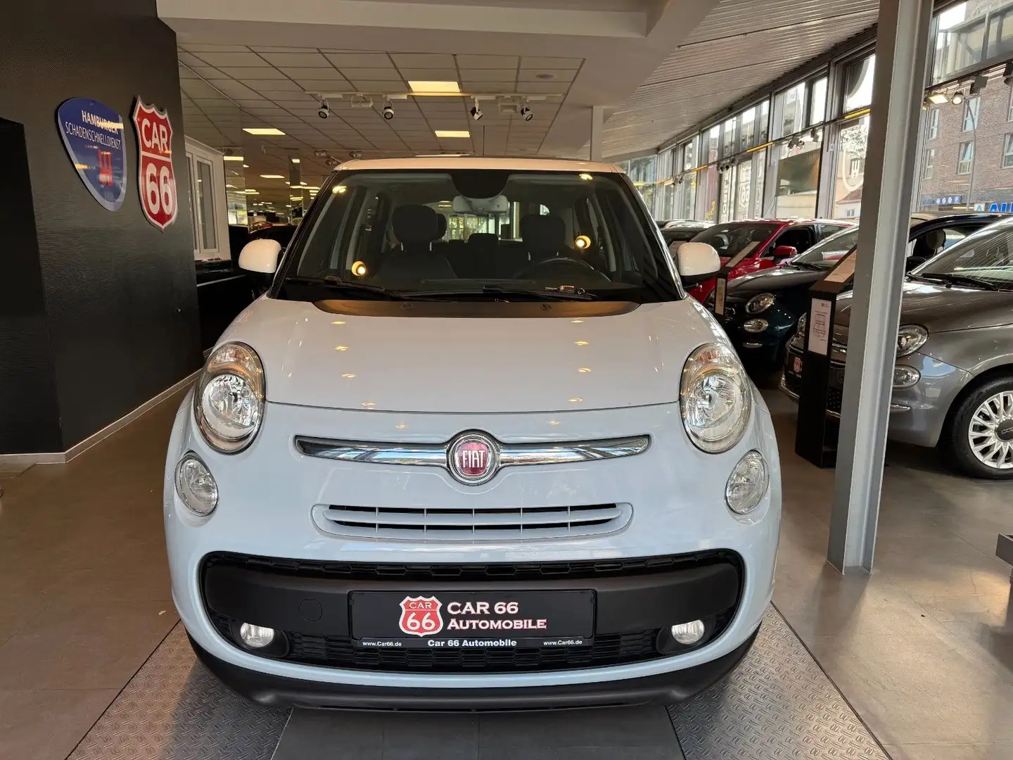 Fiat 500L Lounge / Panorama-Dach / TÜV NEU - 2