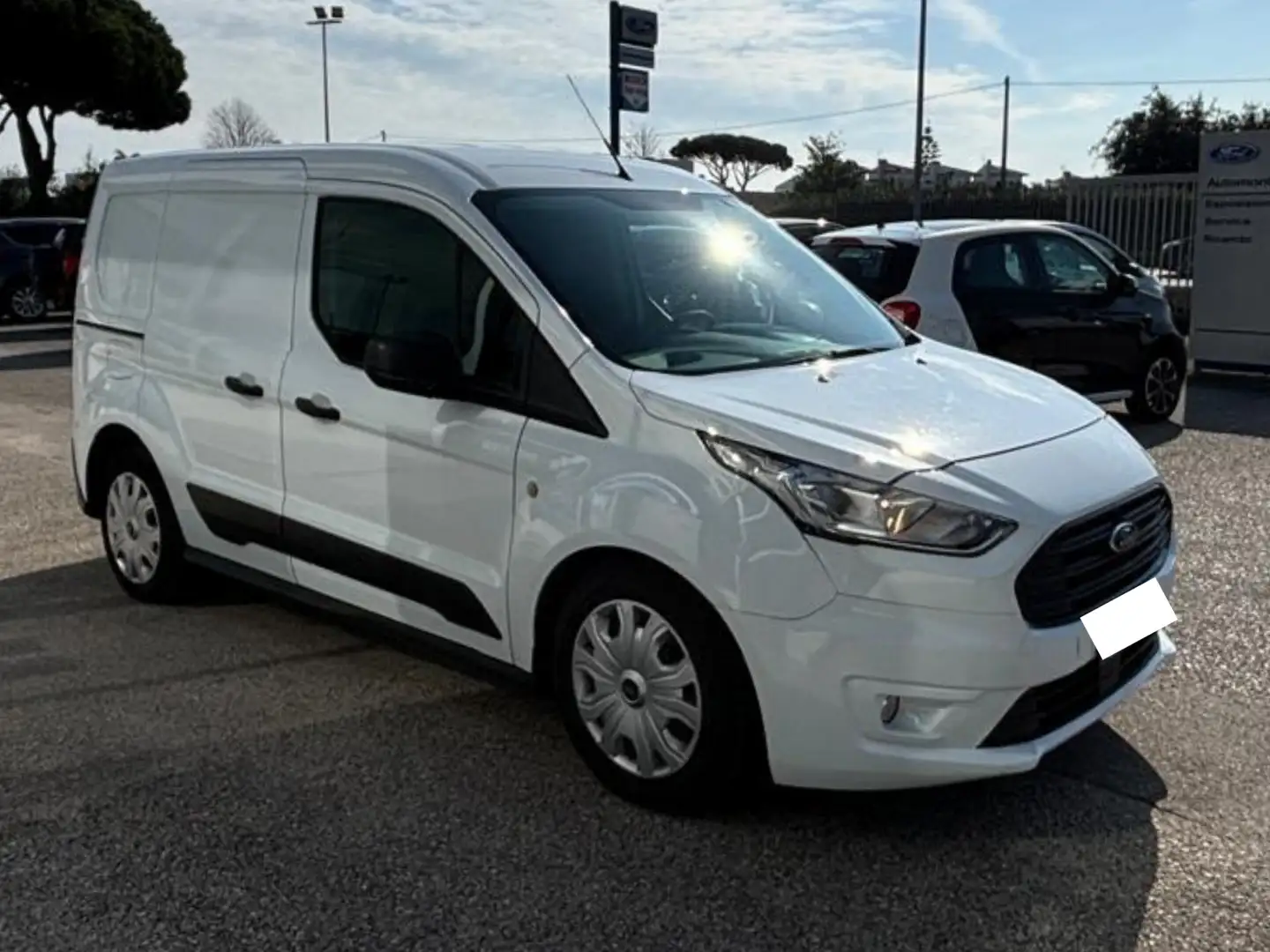 Ford Transit Connect 220 1.5 TDCi 100CV PC-DC Furgone Blanc - 2