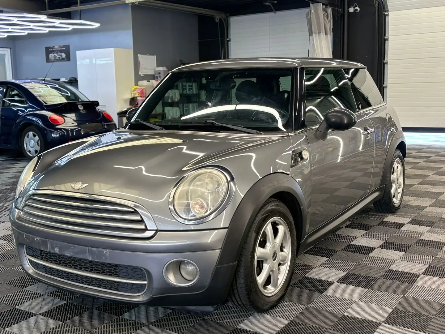 MINI One D bj. 2010 257.500km Euro 4 Grijs - 1