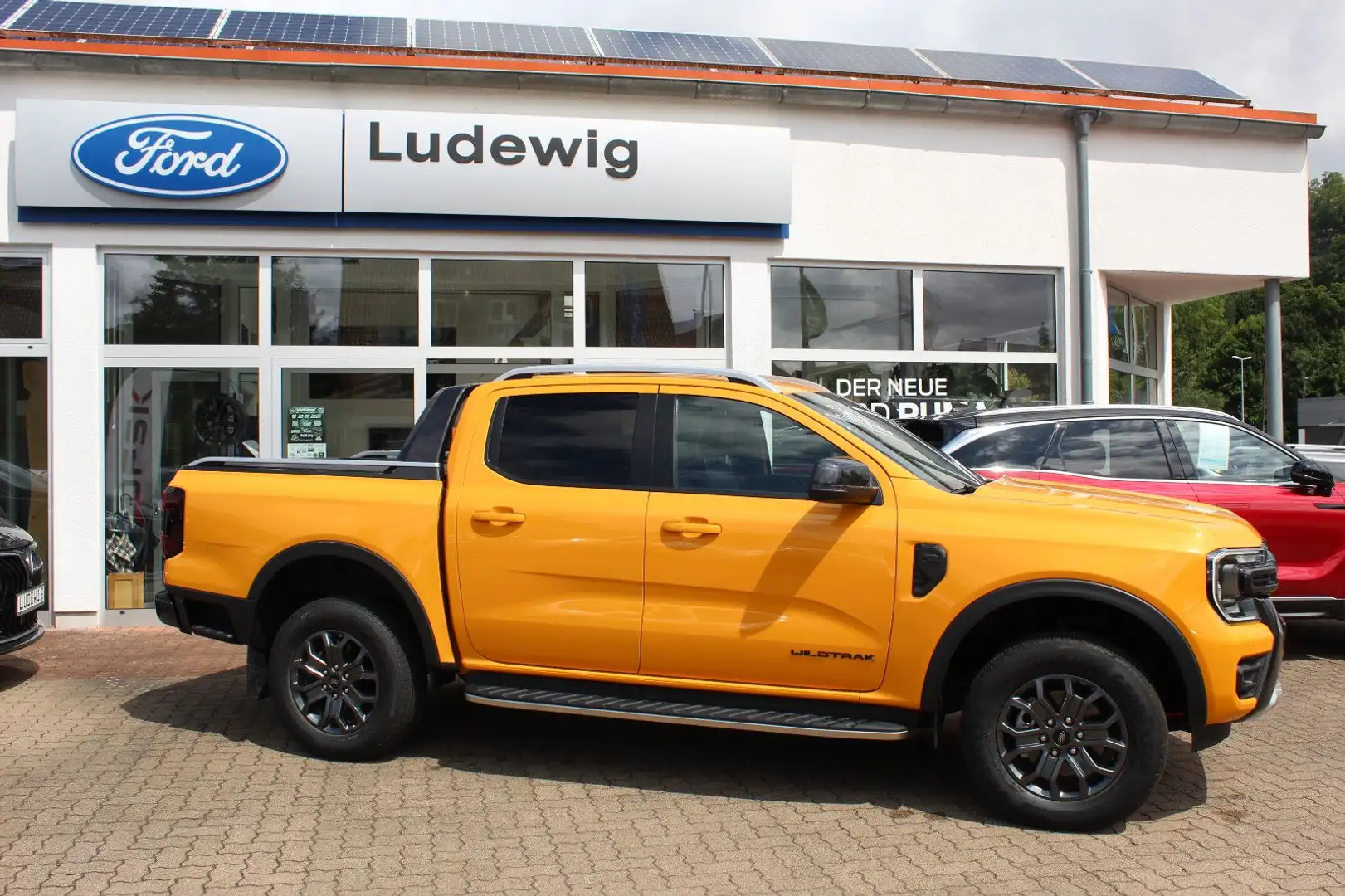 Ford Ranger Wildtrak e-4WD DOKA Cyber Orange Techno P Orange - 2