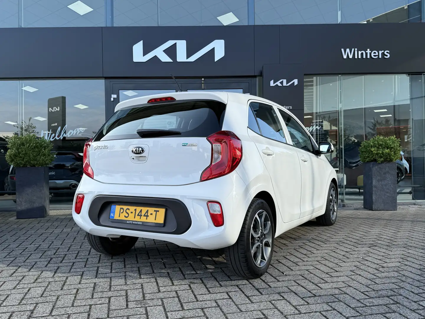 Kia Picanto 1.0 CVVT First Edition | Navigatie | Climate Contr Wit - 2