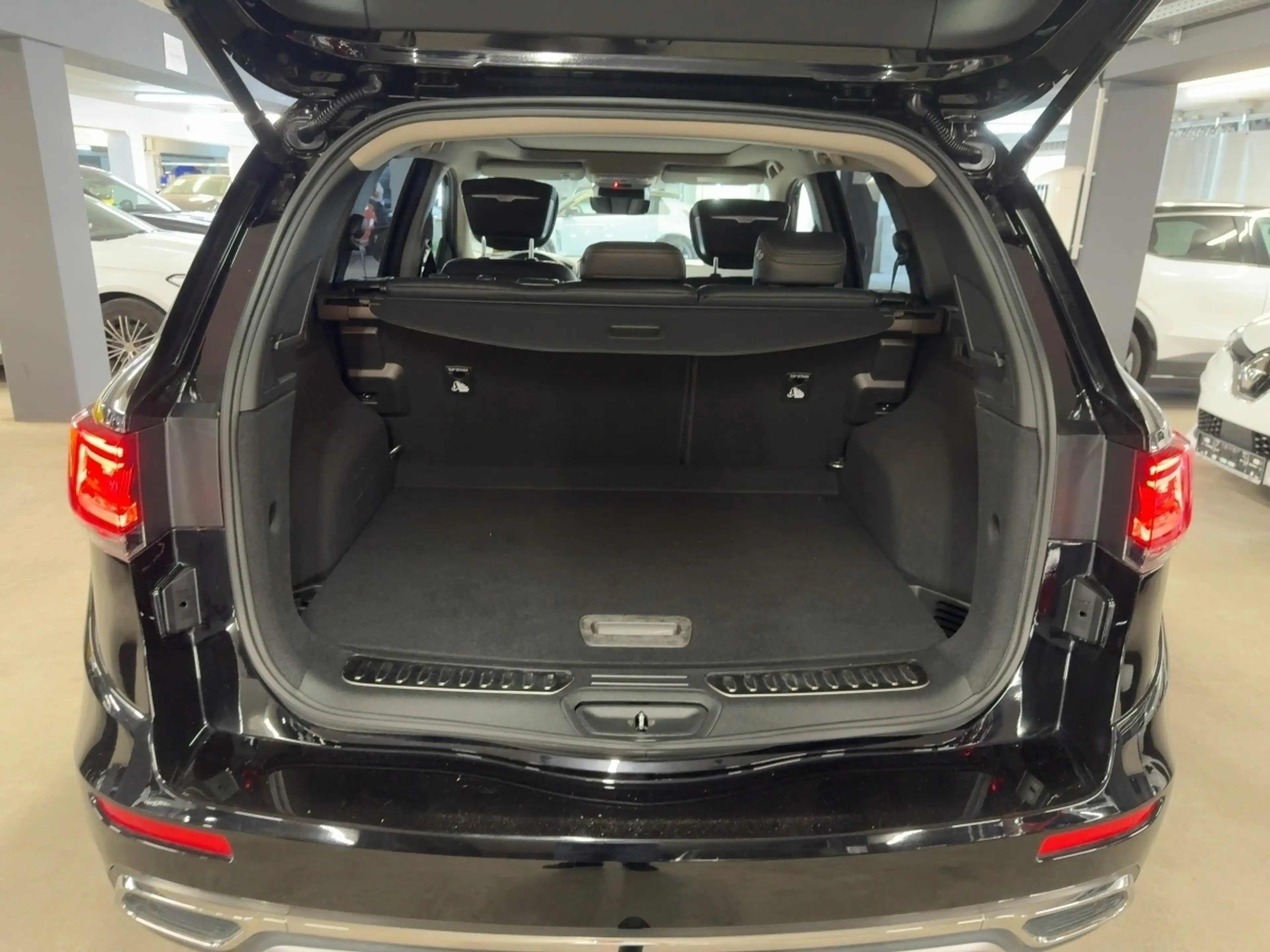 Renault Koleos INITIALE PARIS 4WD Automatik — photo 6