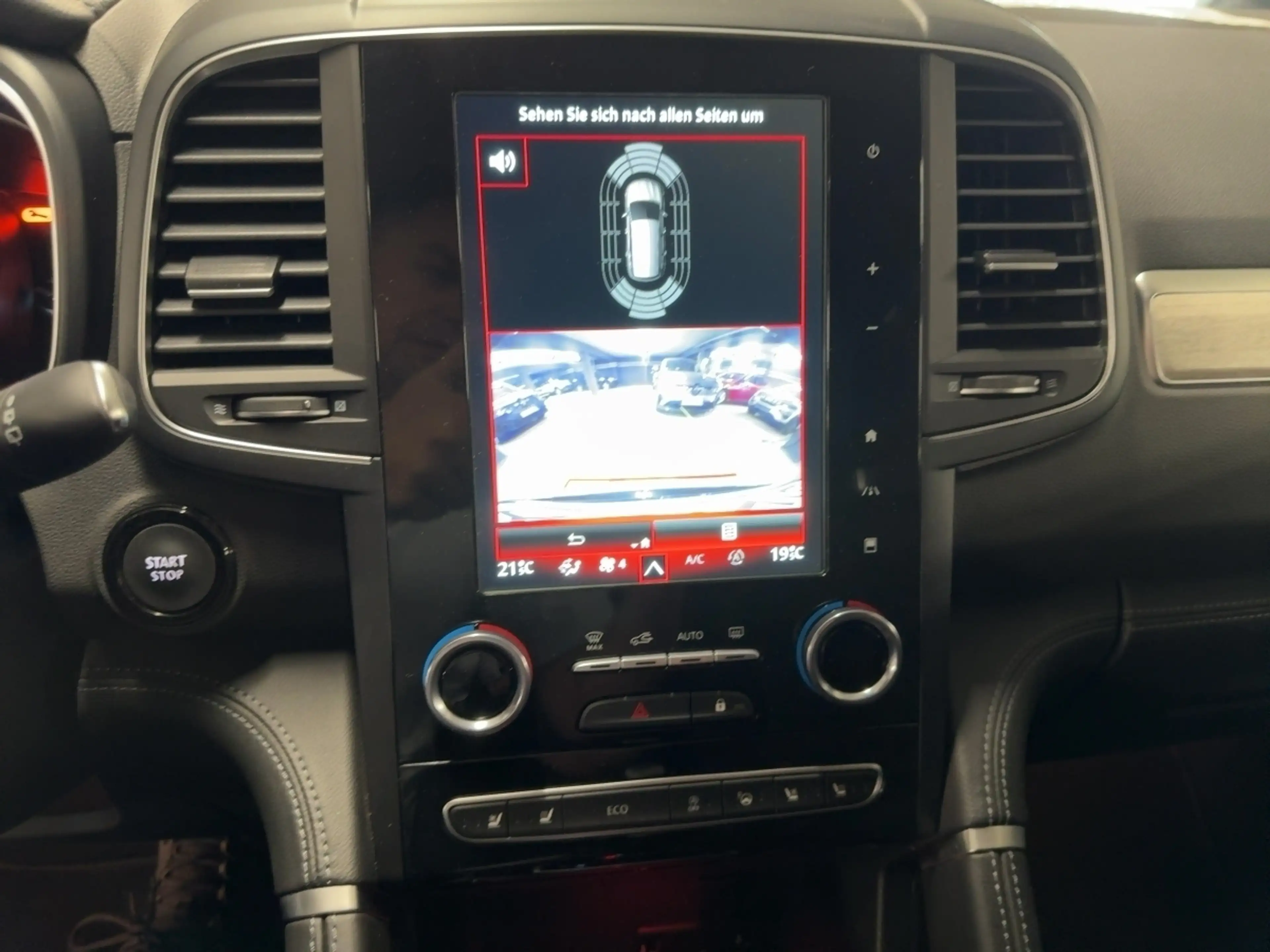 Renault Koleos INITIALE PARIS 4WD Automatik — photo 11
