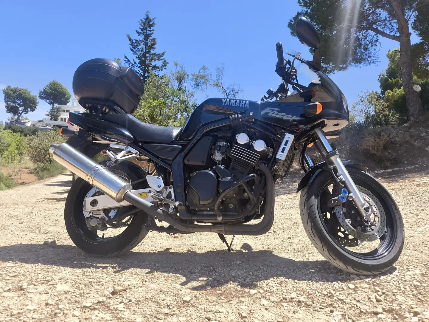Yamaha FZS 600 Negru - 1