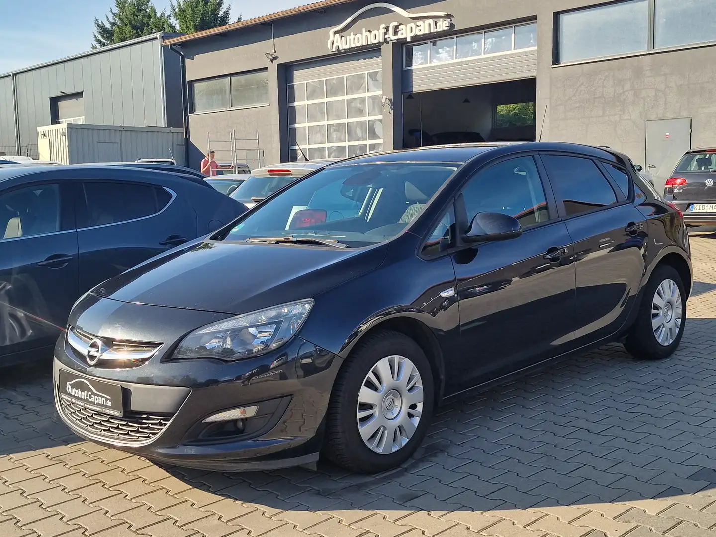 Opel Astra Astra 5-Türer 1.4 Turbo Edition/Sitzh./Klimaau/ - 1