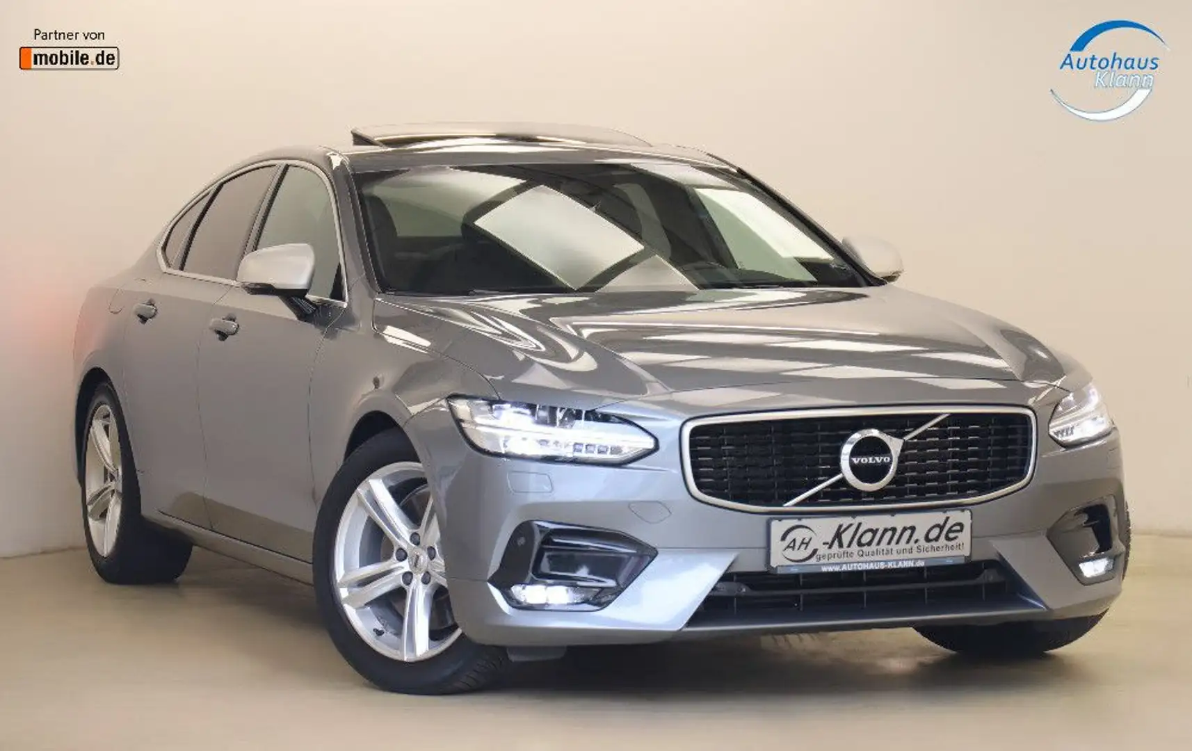 Volvo S90 2.0 T6 320PS AWD R Design HUD ACC Carplay Szürke - 1