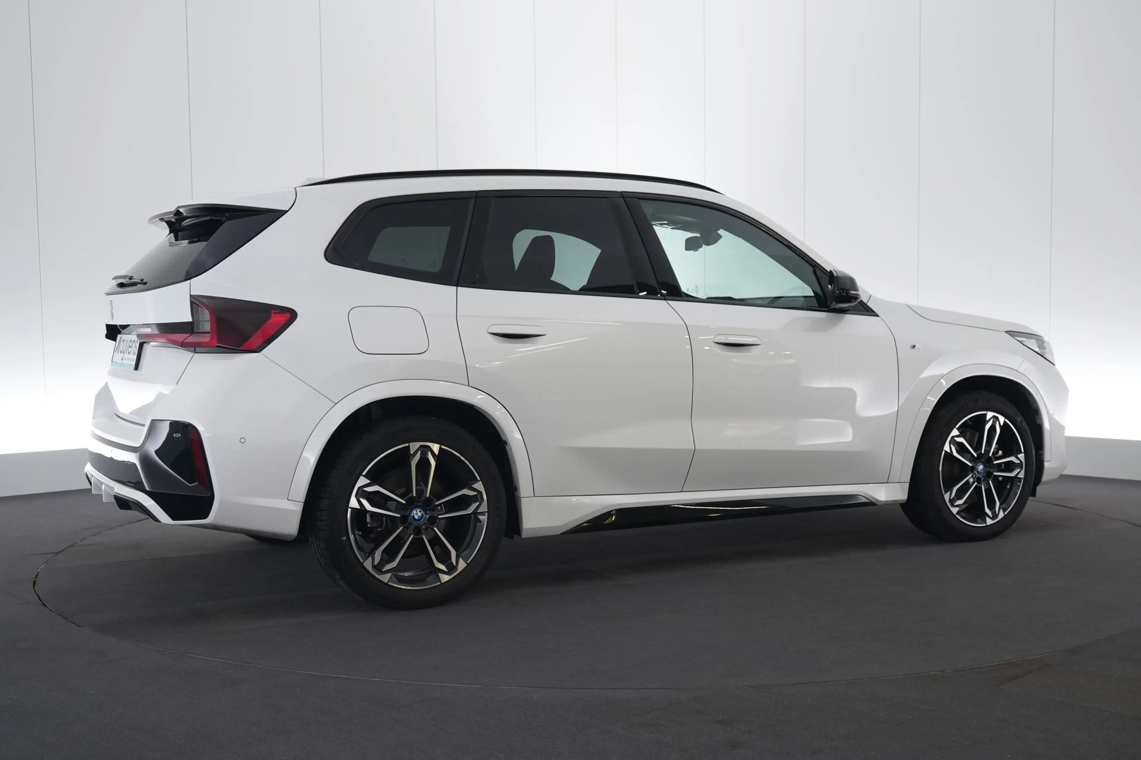 BMW X1 1.5 xDrive30e PHEV M-Sport Premium Pro LEDER/CUIR — photo 6