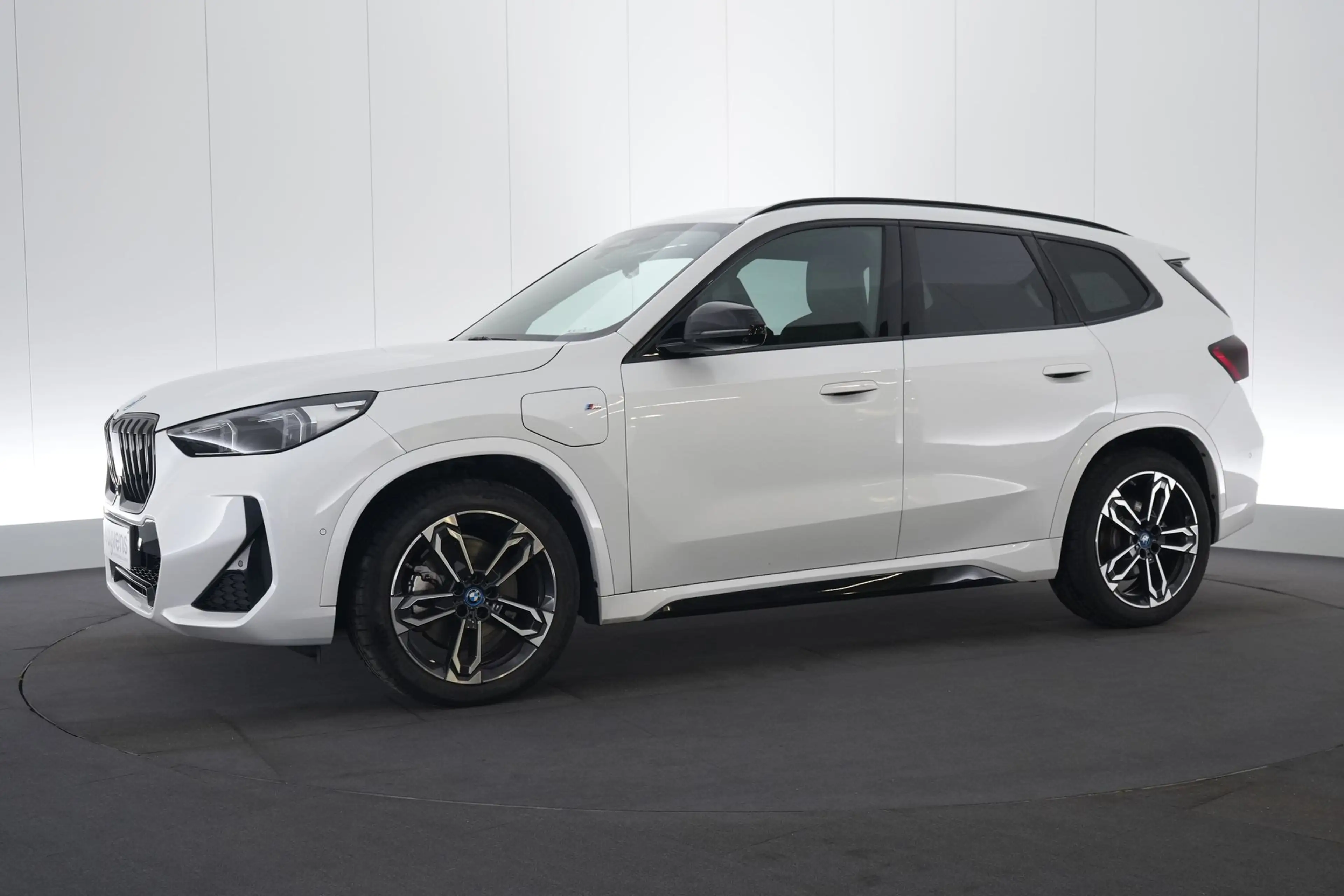 BMW X1 1.5 xDrive30e PHEV M-Sport Premium Pro LEDER/CUIR — photo 12