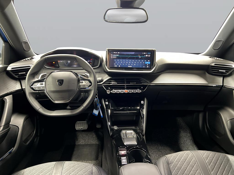 Peugeot 2008 1.2 PureTech 130 Allure — photo 9