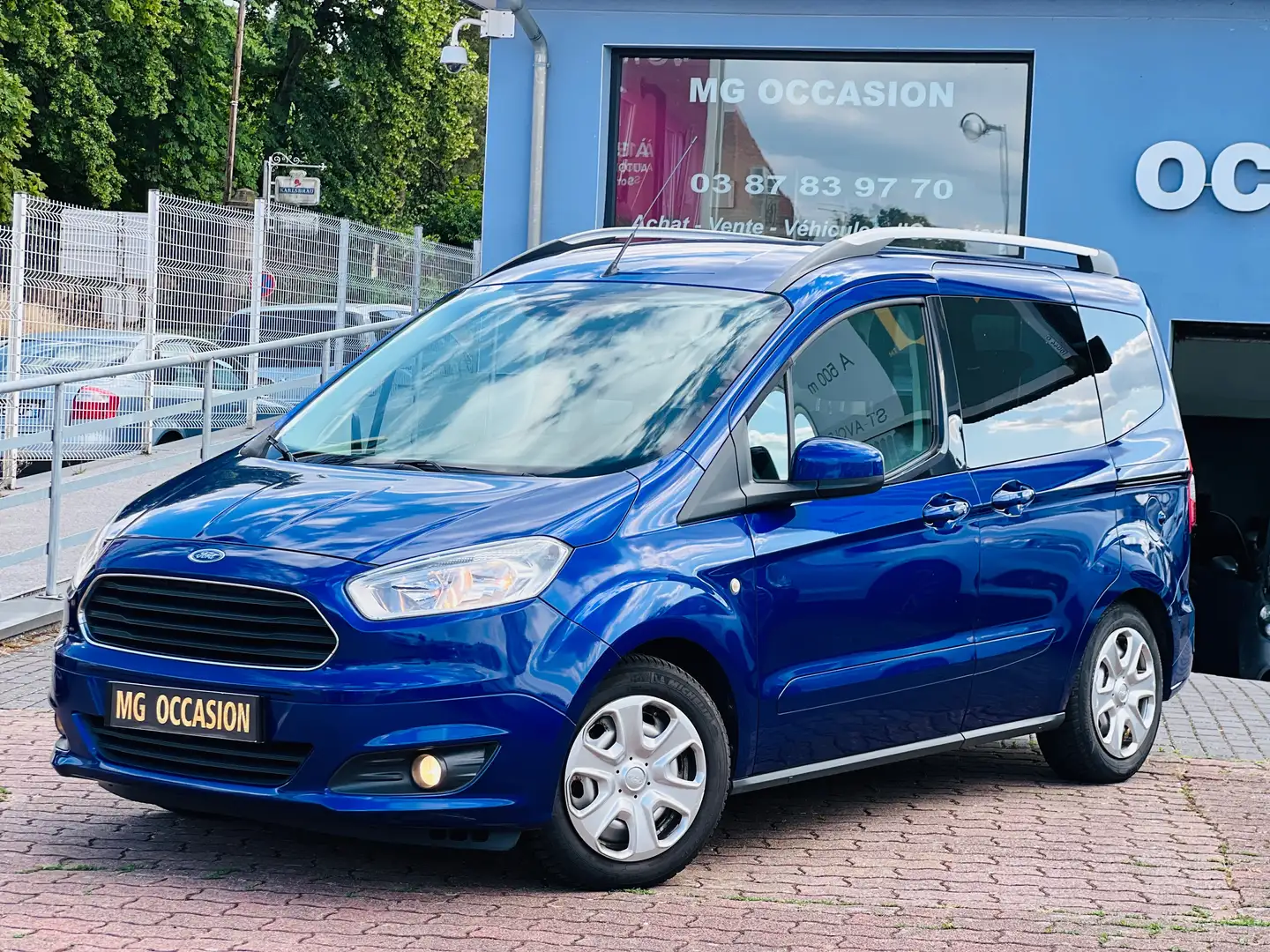 Ford Tourneo Courier 1.0 EcoBoost 100 Trend Kék - 2