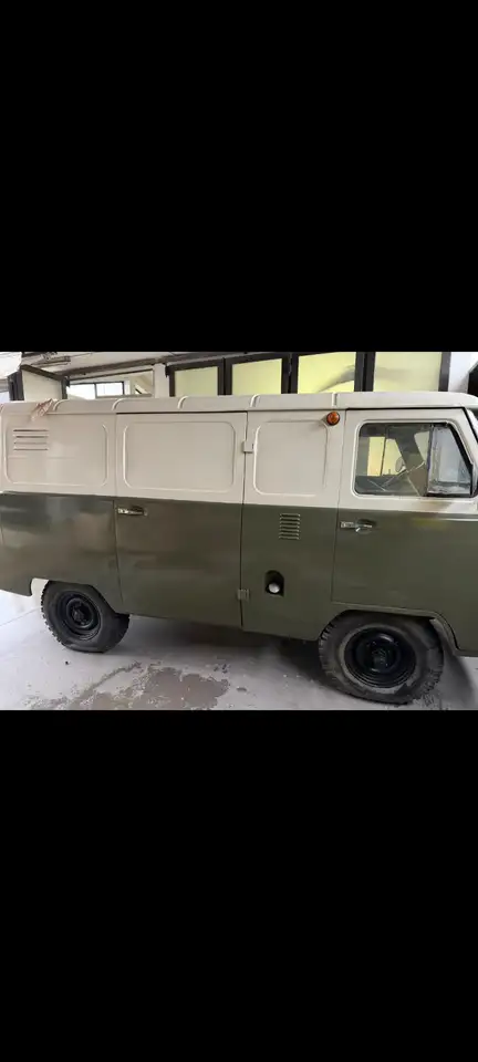 UAZ Buchanka furgone, foto 2