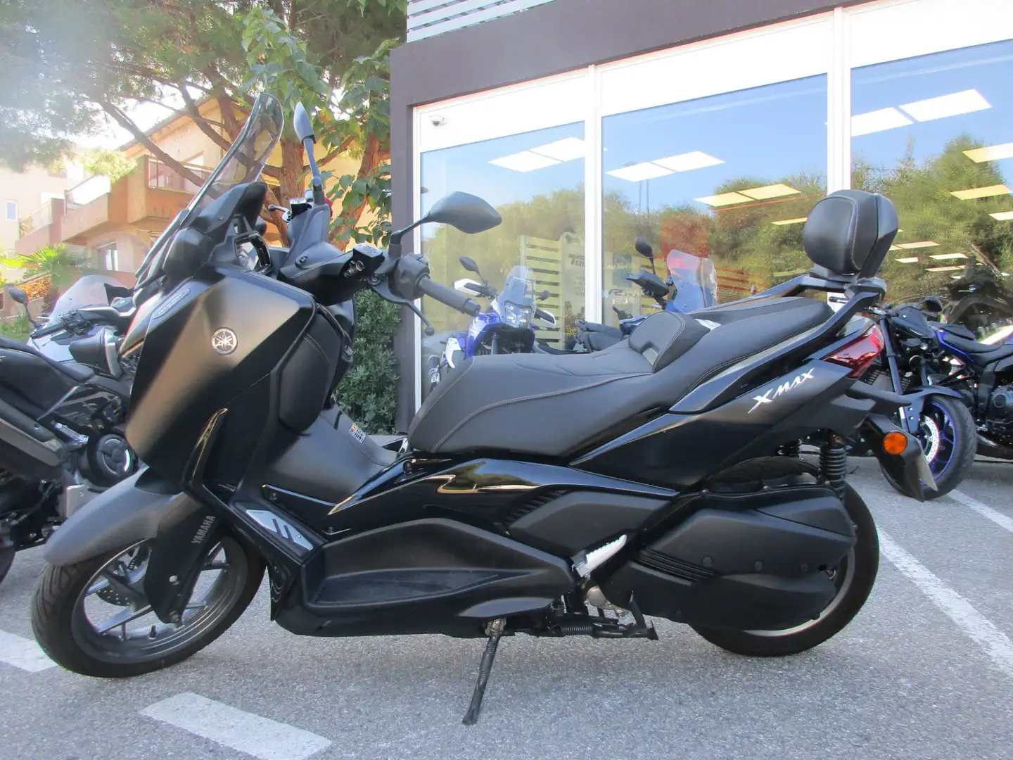 Yamaha X-Max 300 Noir - 1