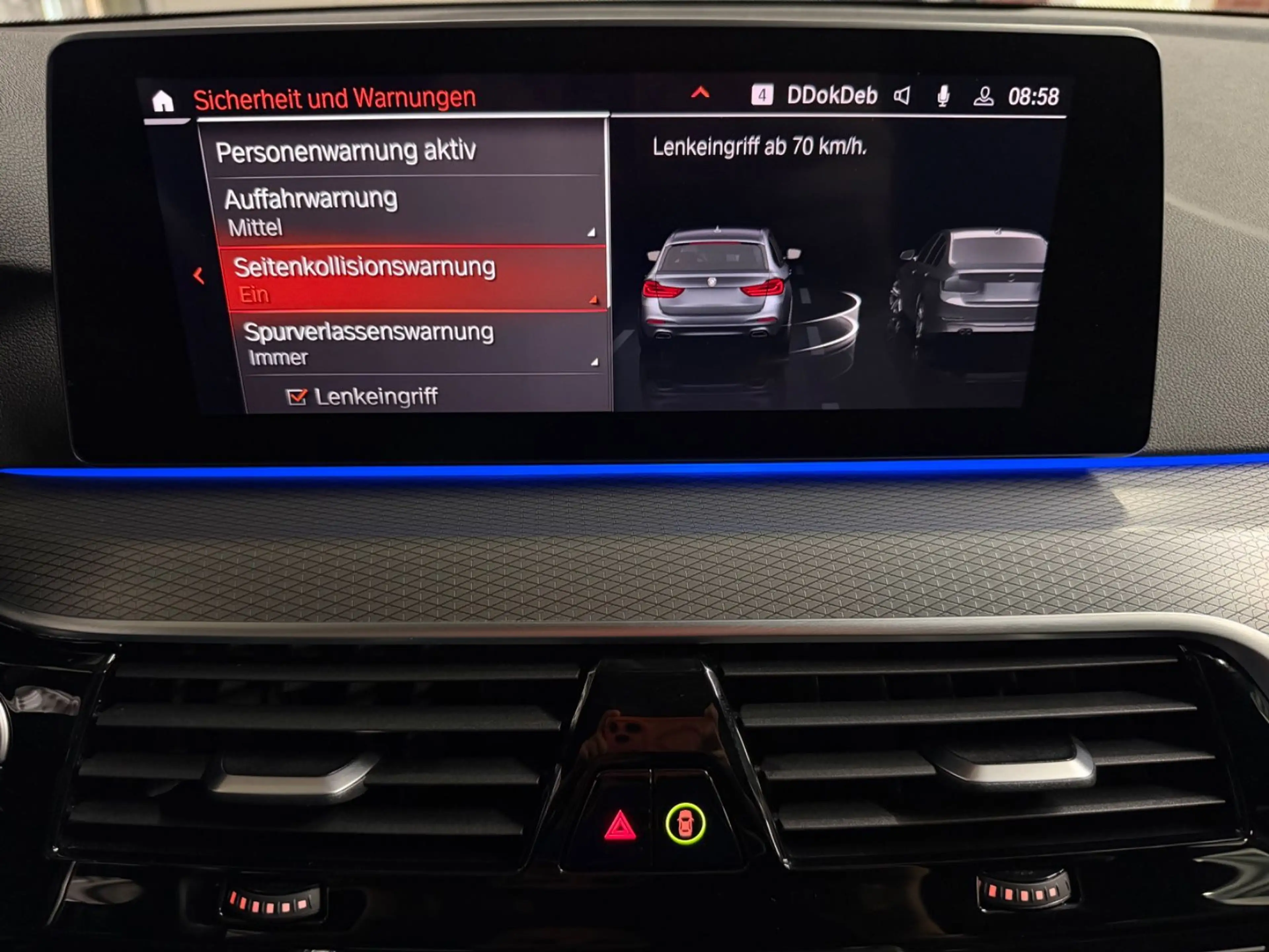 BMW 530 d xDrive Touring M Sport ACC/AHK/LiveCockpit — photo 12