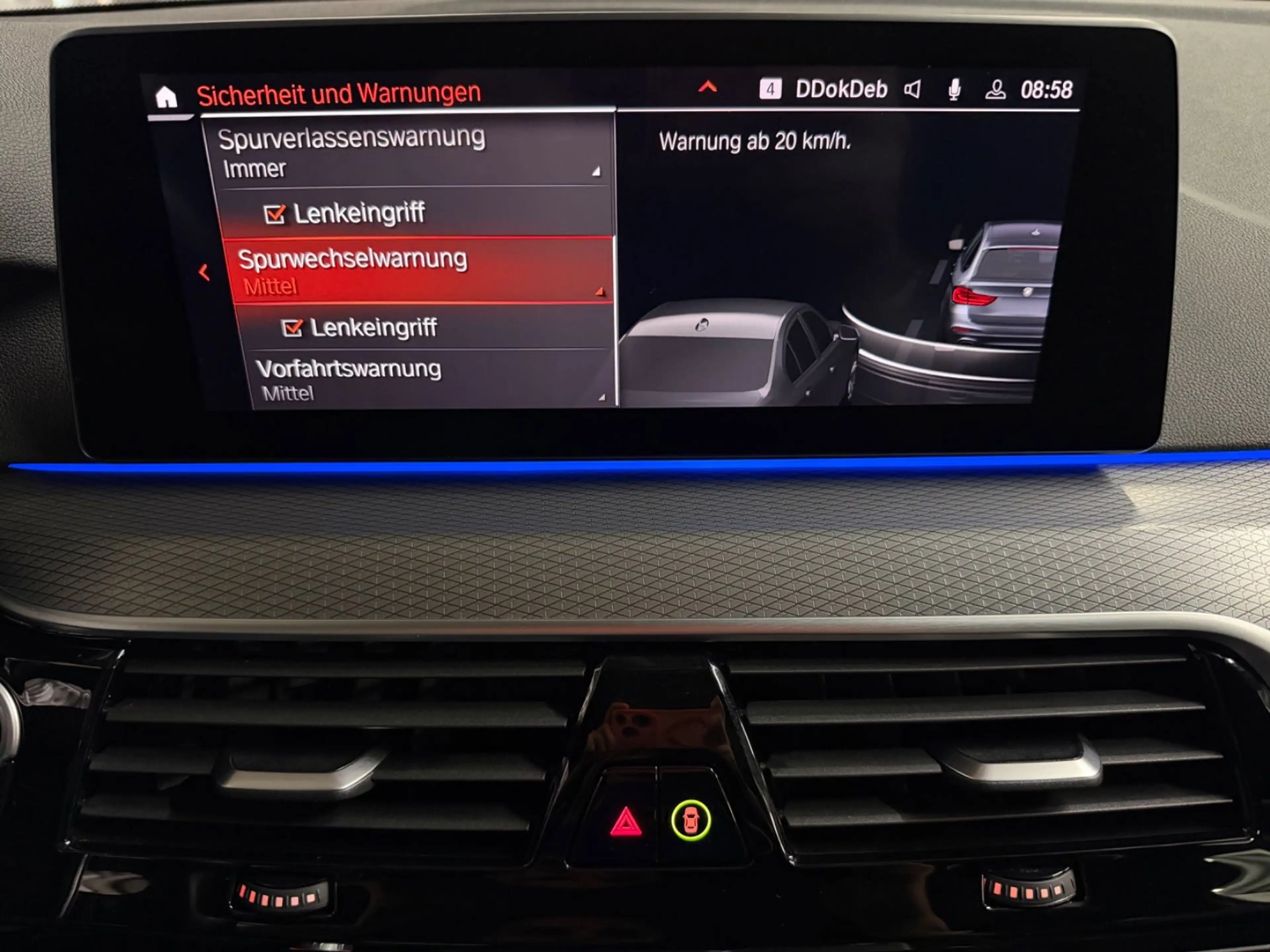 BMW 530 d xDrive Touring M Sport ACC/AHK/LiveCockpit — photo 13