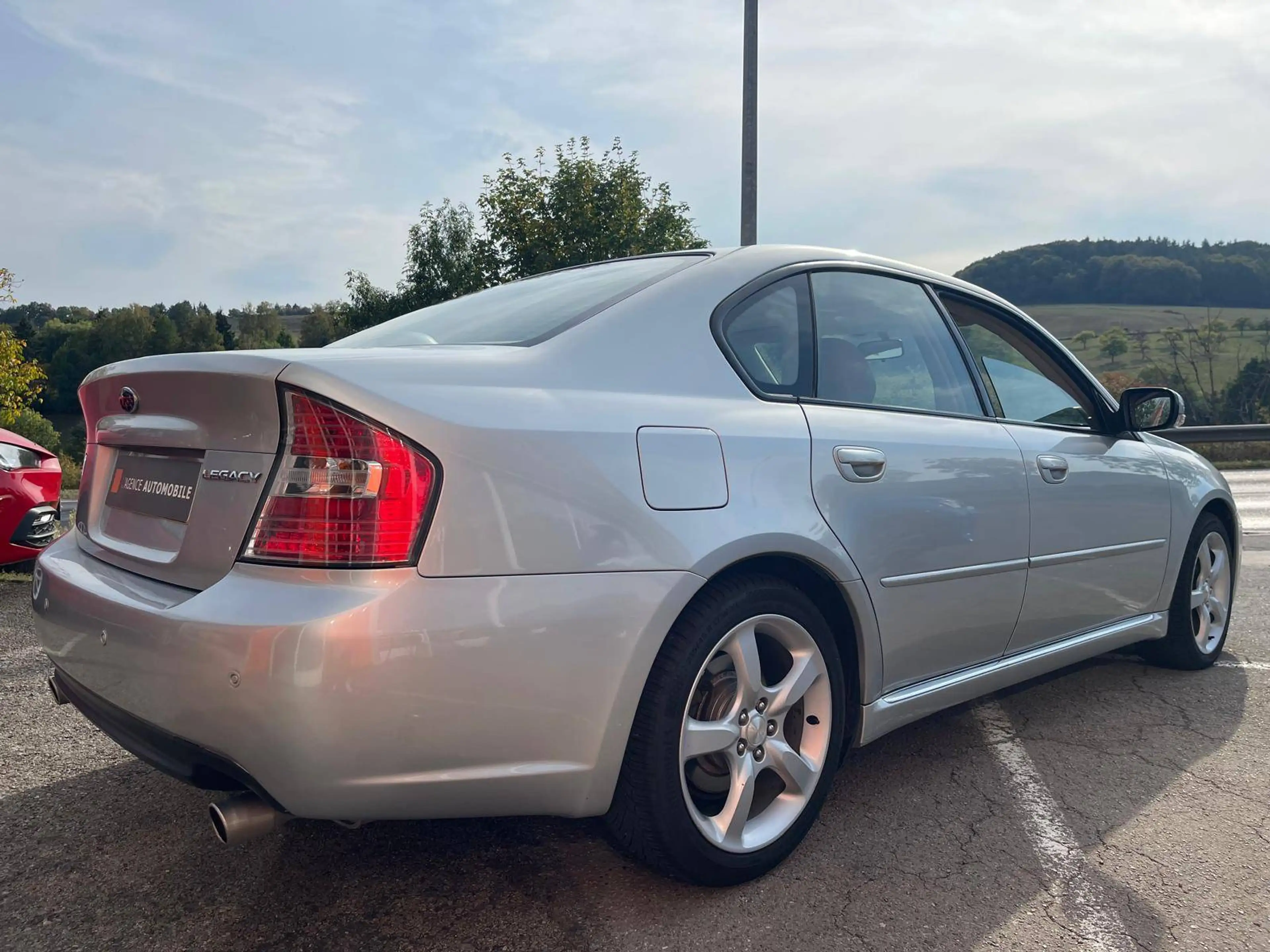 Subaru Legacy Legacy Kombi 3.0 4WD — photo 5