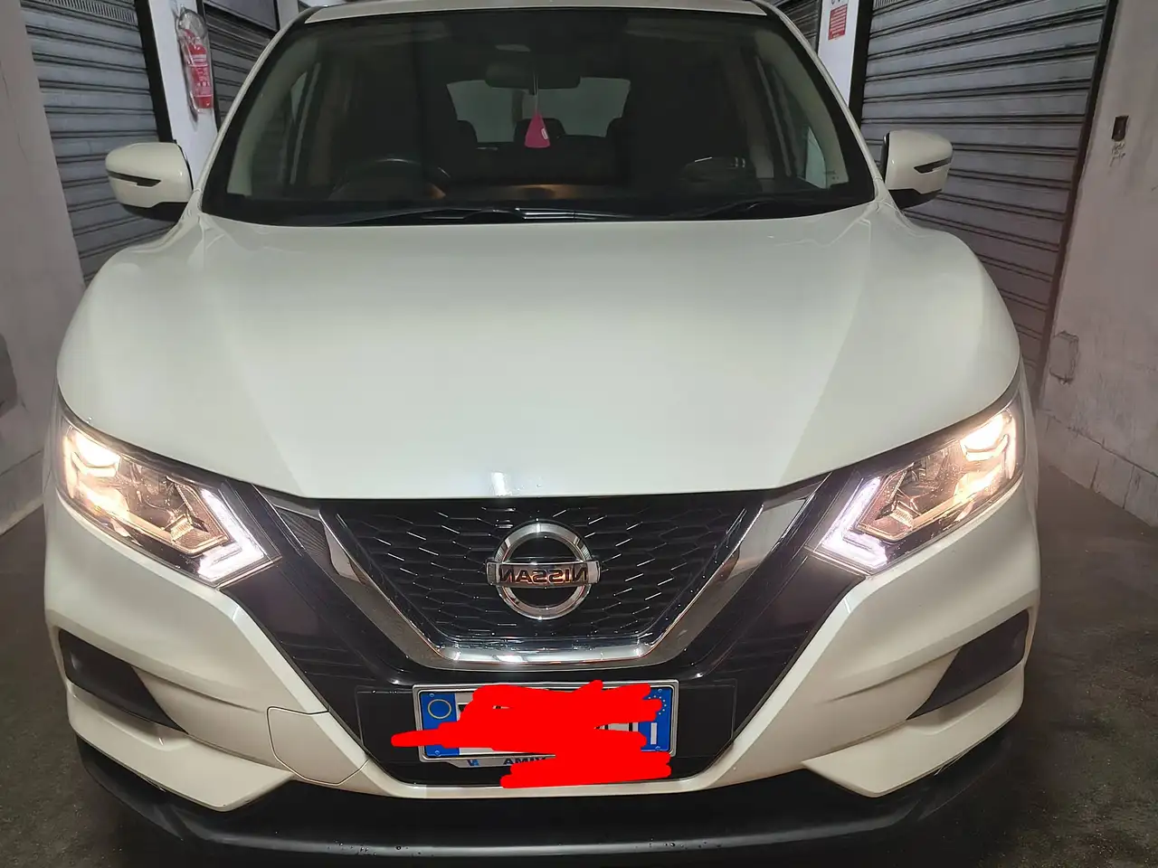 Nissan Qashqai Business 1500dci — photo 1 of 14